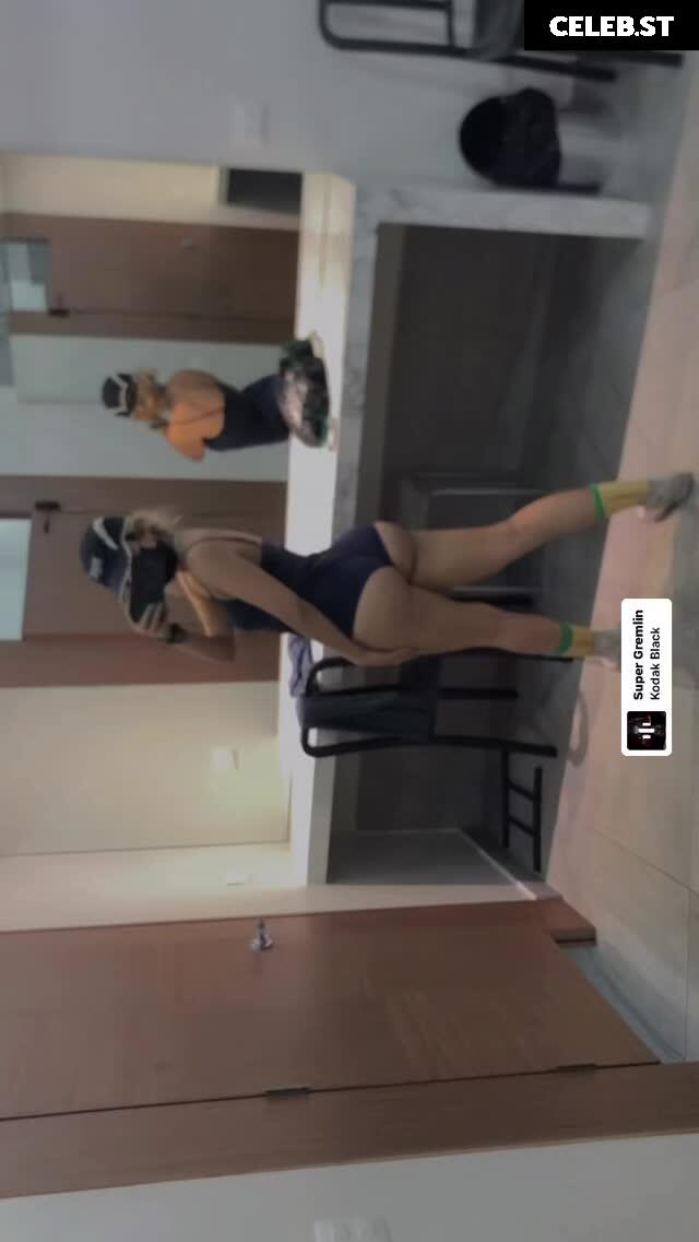 domevelezzz Image 3500341