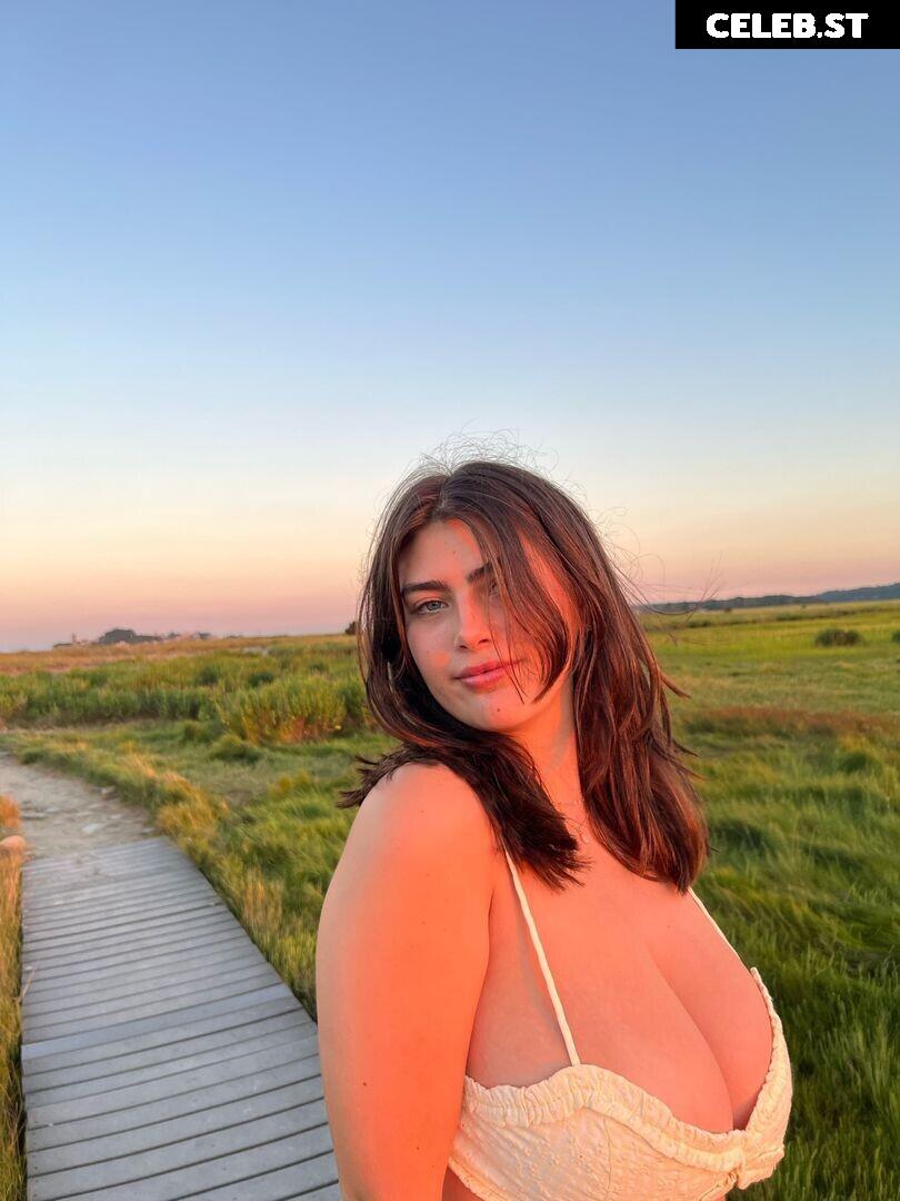 Colleen Sheehan Image 3508227