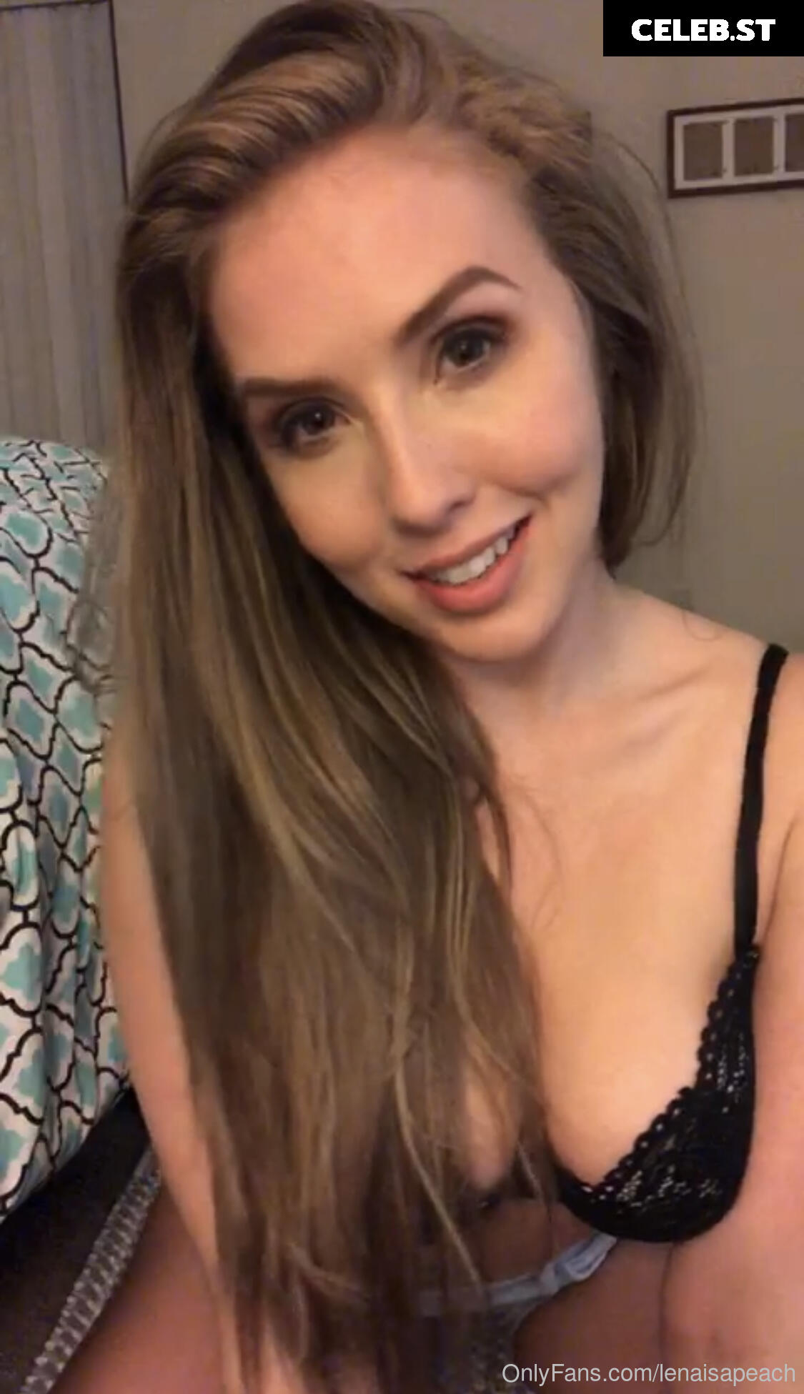 Lena Paul / lenaisapeach Image 3697311