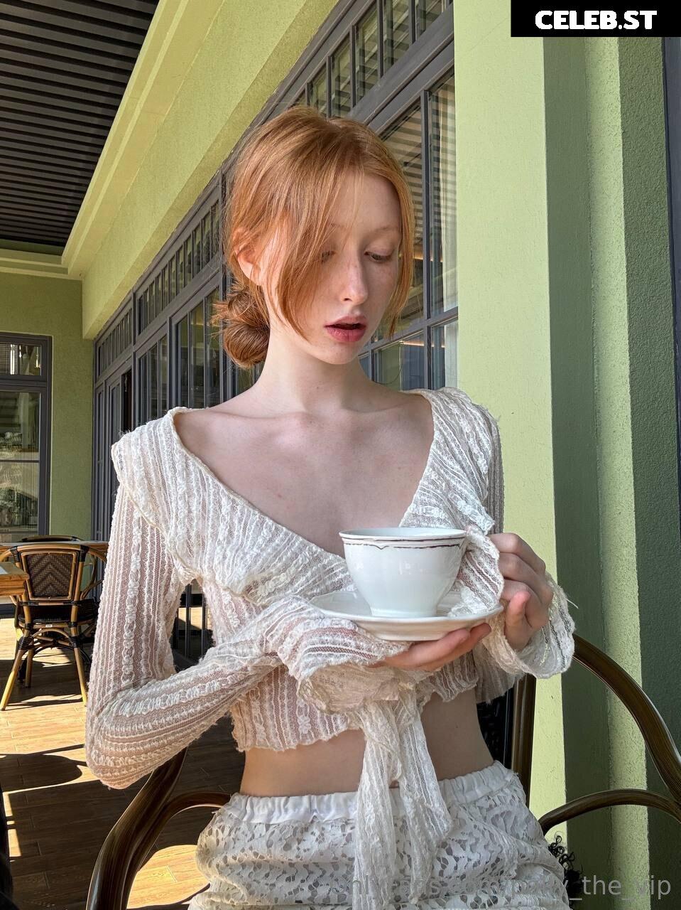 polly_the_vip  |  polly_the_paid Image 3693899