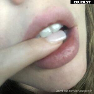 Lena Paul / lenaisapeach Image 3699536