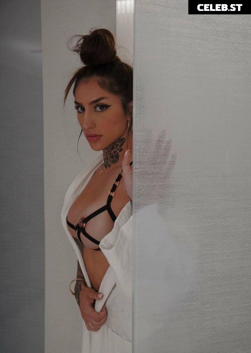 Bakhar Nabieva / Бахар Набиева Image 3687421