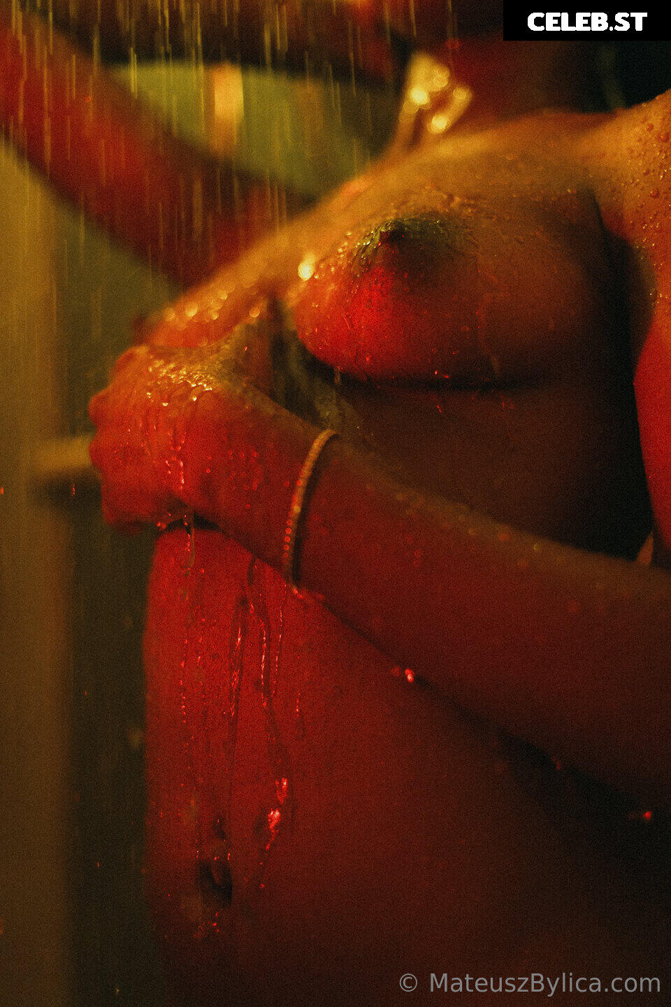 Feyisayo Otubusen | lifeofsasha21 | itsjustfeyi | feyi | Faythia | xoxobaddies | lifeofsasha210 | Image 3681303