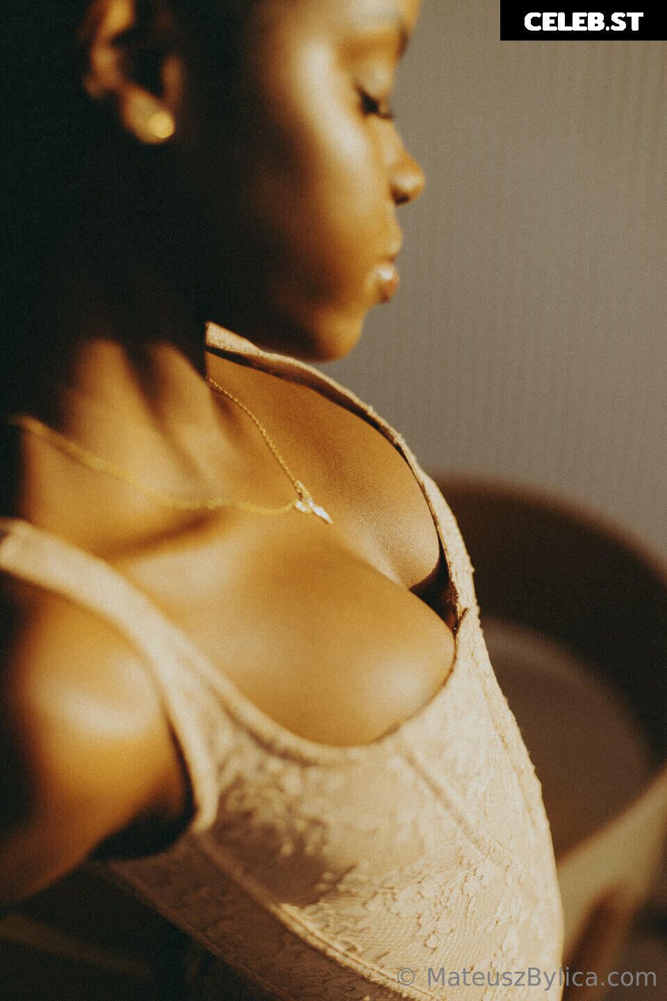 Feyisayo Otubusen | lifeofsasha21 | itsjustfeyi | feyi | Faythia | xoxobaddies | lifeofsasha210 | Image 3682167