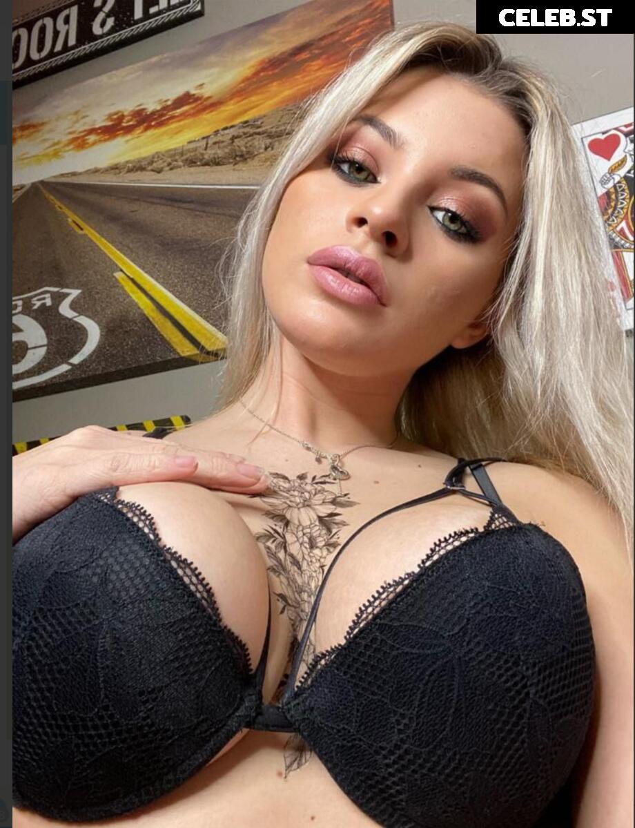 Goldiva - gggoldivaa - Delfi Martinez Image 3680981