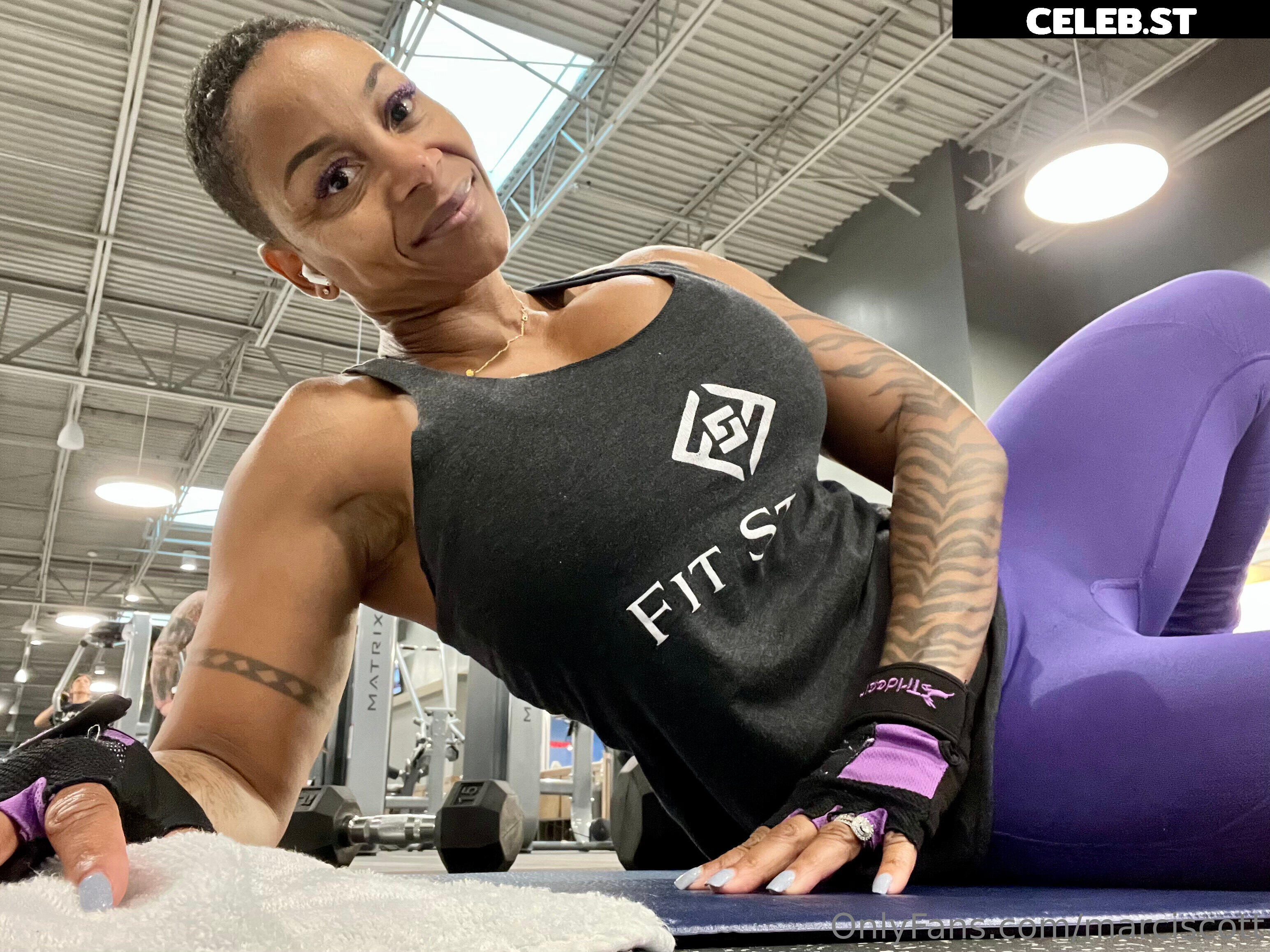 fitmarci/ Kitten Scott/ Casey Kitten Image 3670551