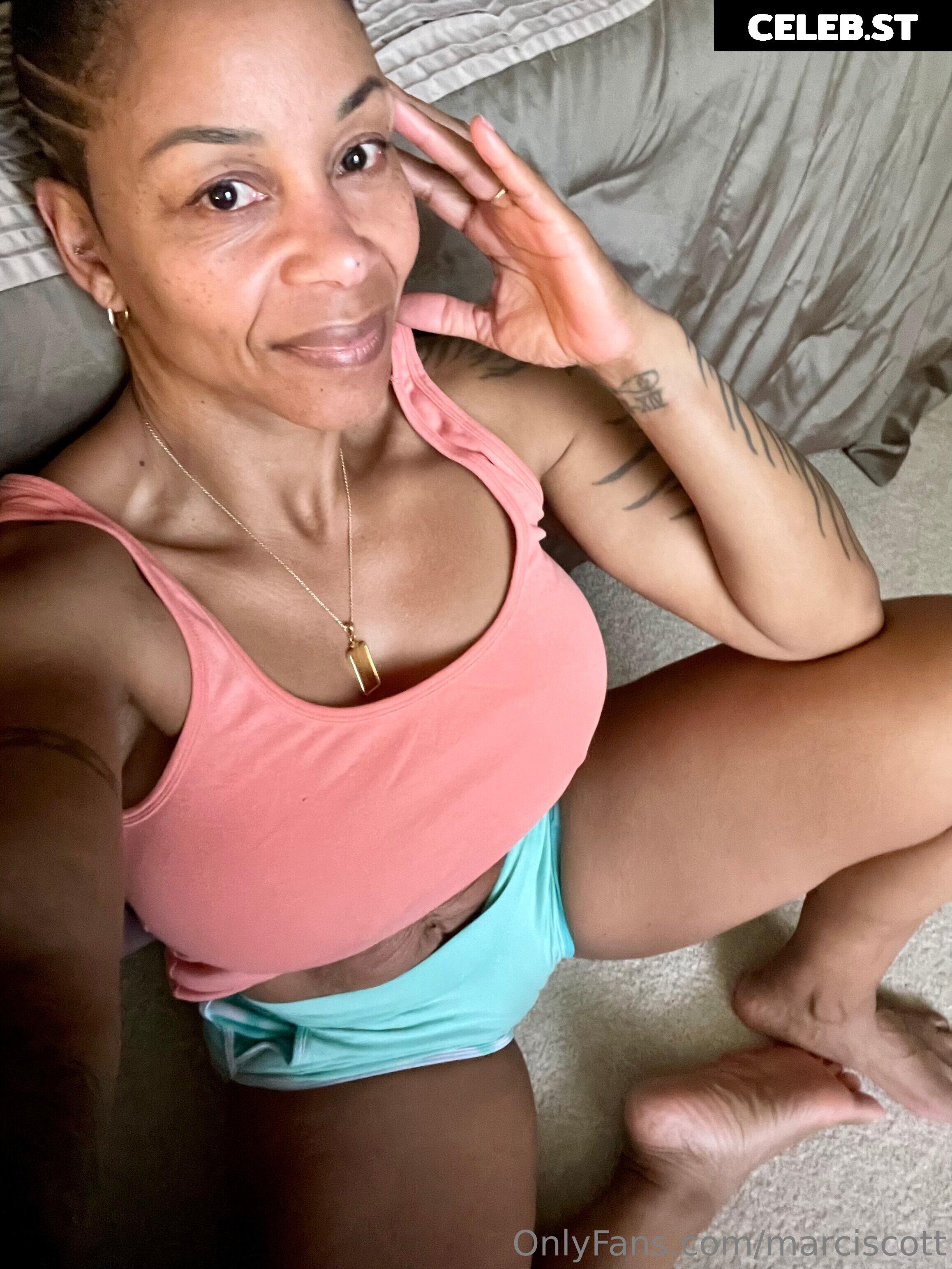 fitmarci/ Kitten Scott/ Casey Kitten Image 3670209