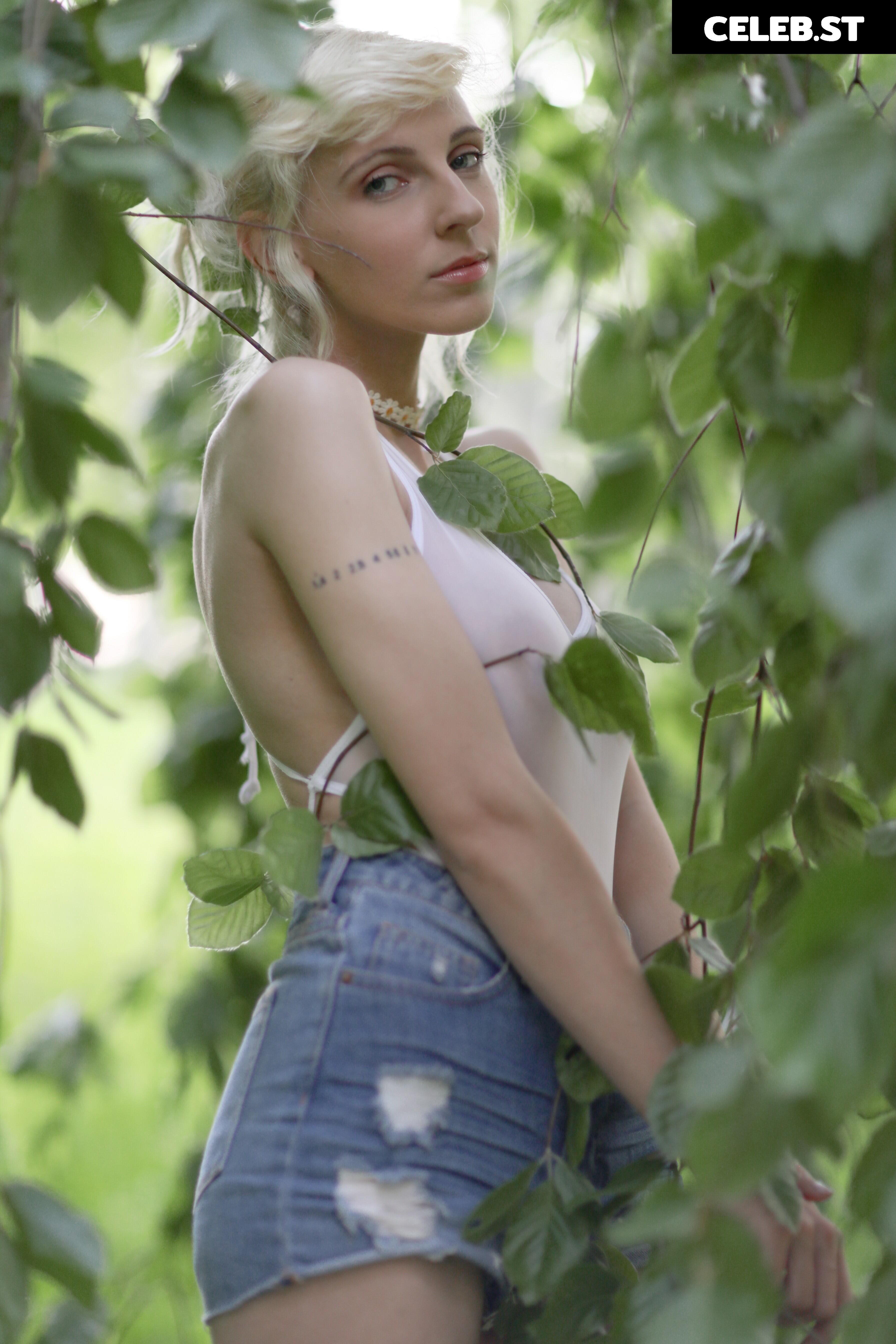 Hopelesssofrantic Image 3678632