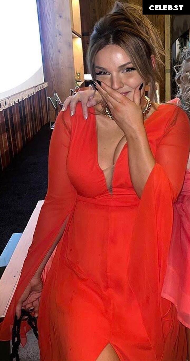 Malena Image 3656841