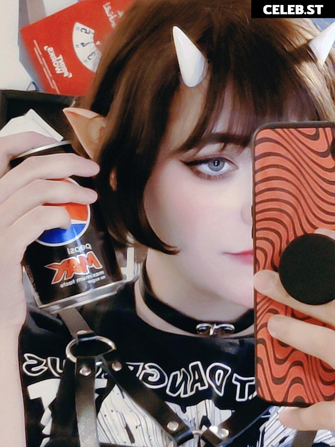 Lumituber | moemoefever Image 3652416