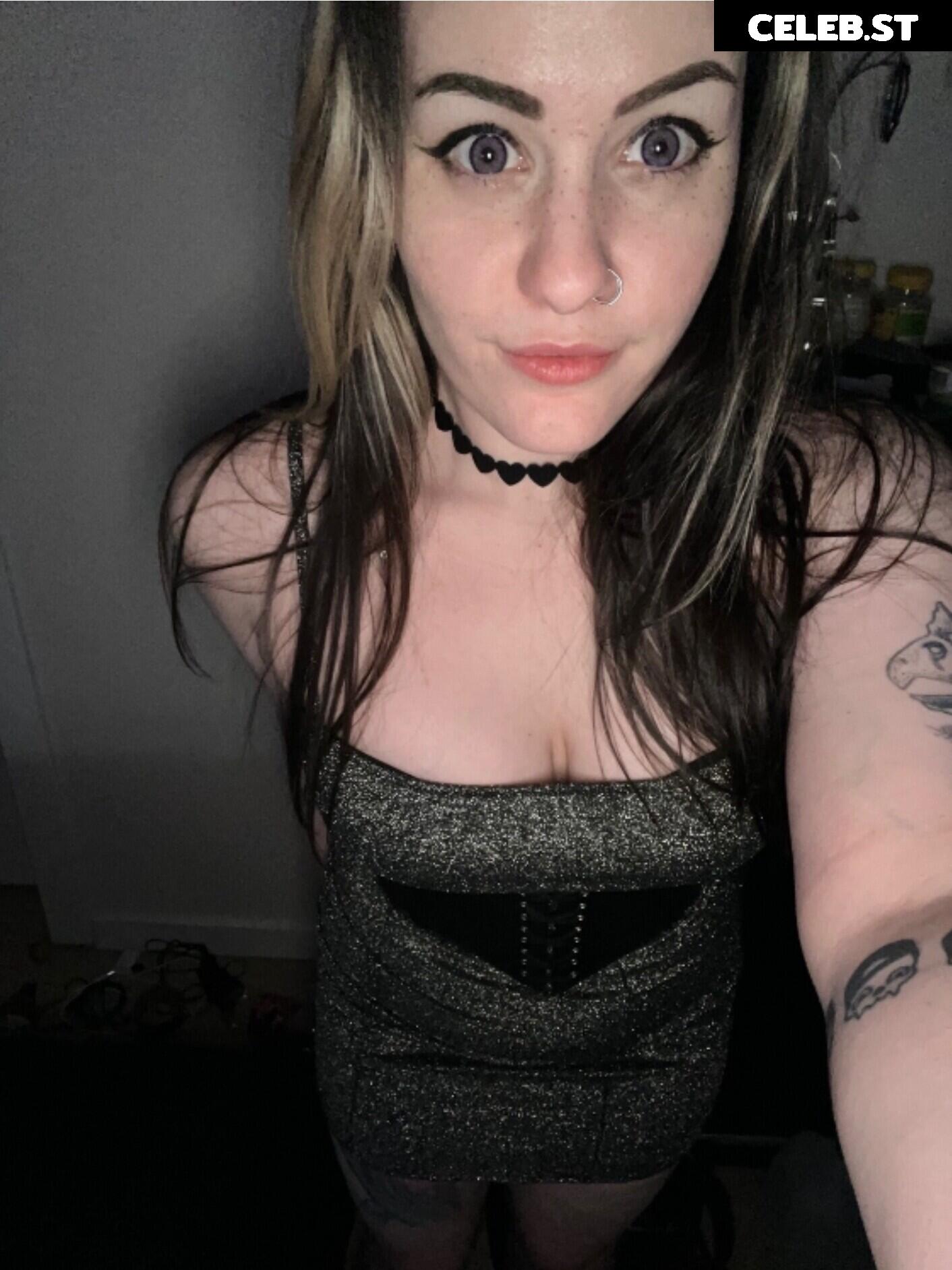 ConcealedBones Image 3652232