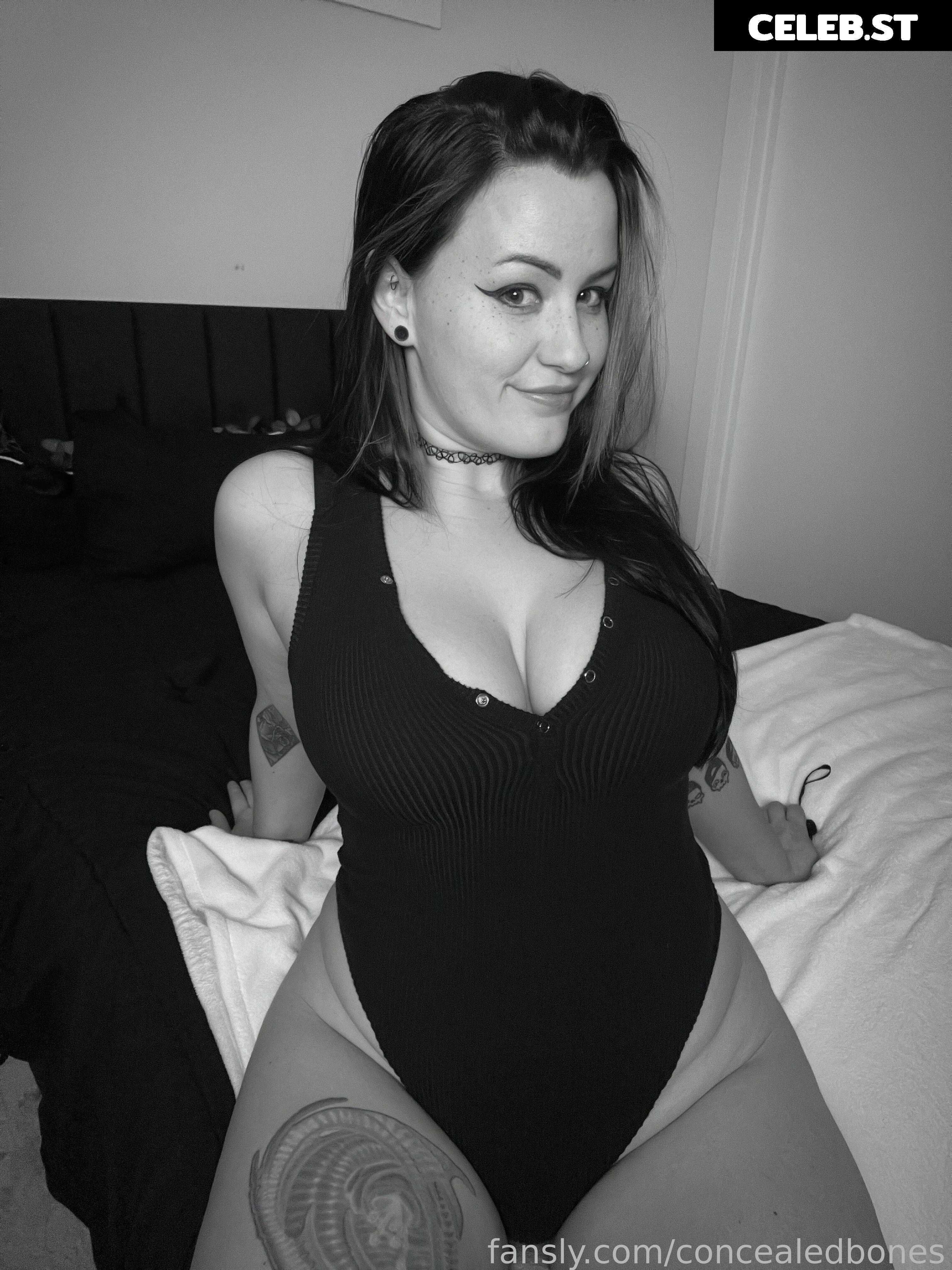 ConcealedBones Image 3659233