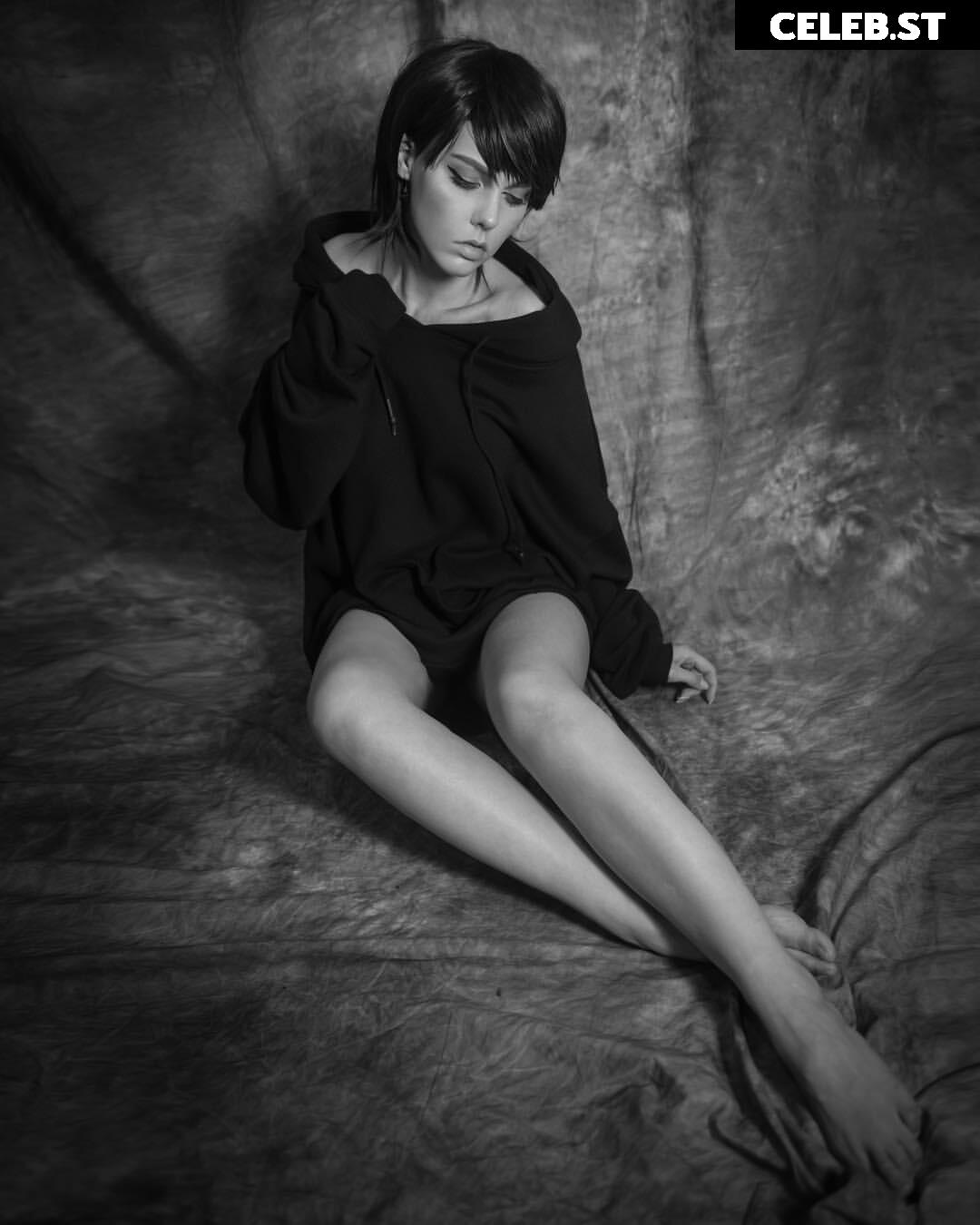 Alina Rin Image 3658085