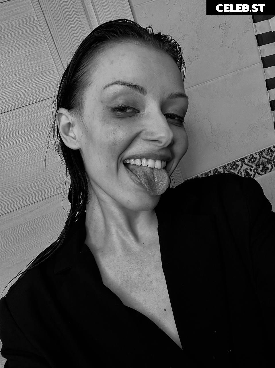 Nutellows Image 3645061