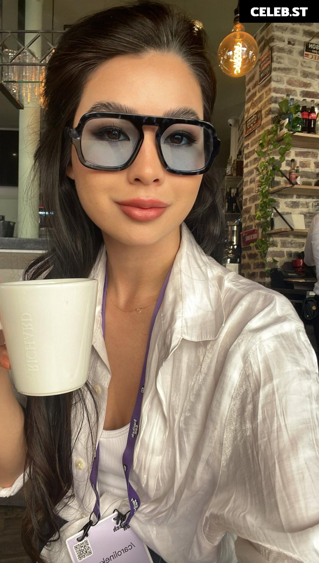 CarolineKwan Image 3646862