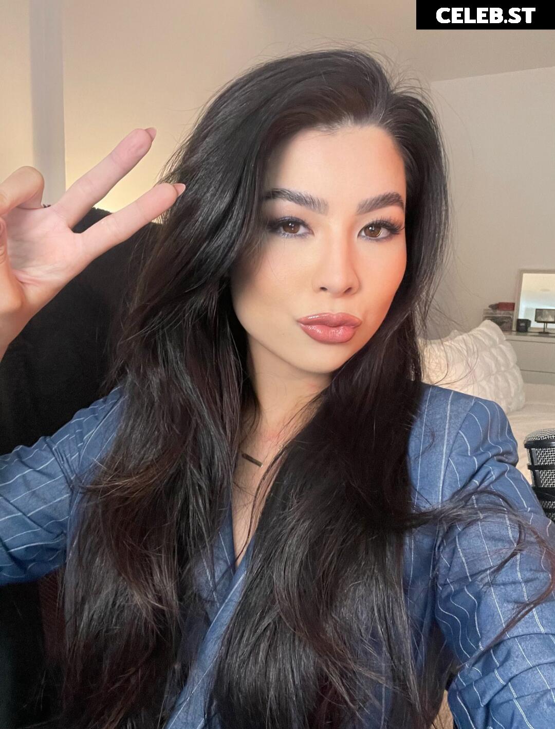 CarolineKwan Image 3646411