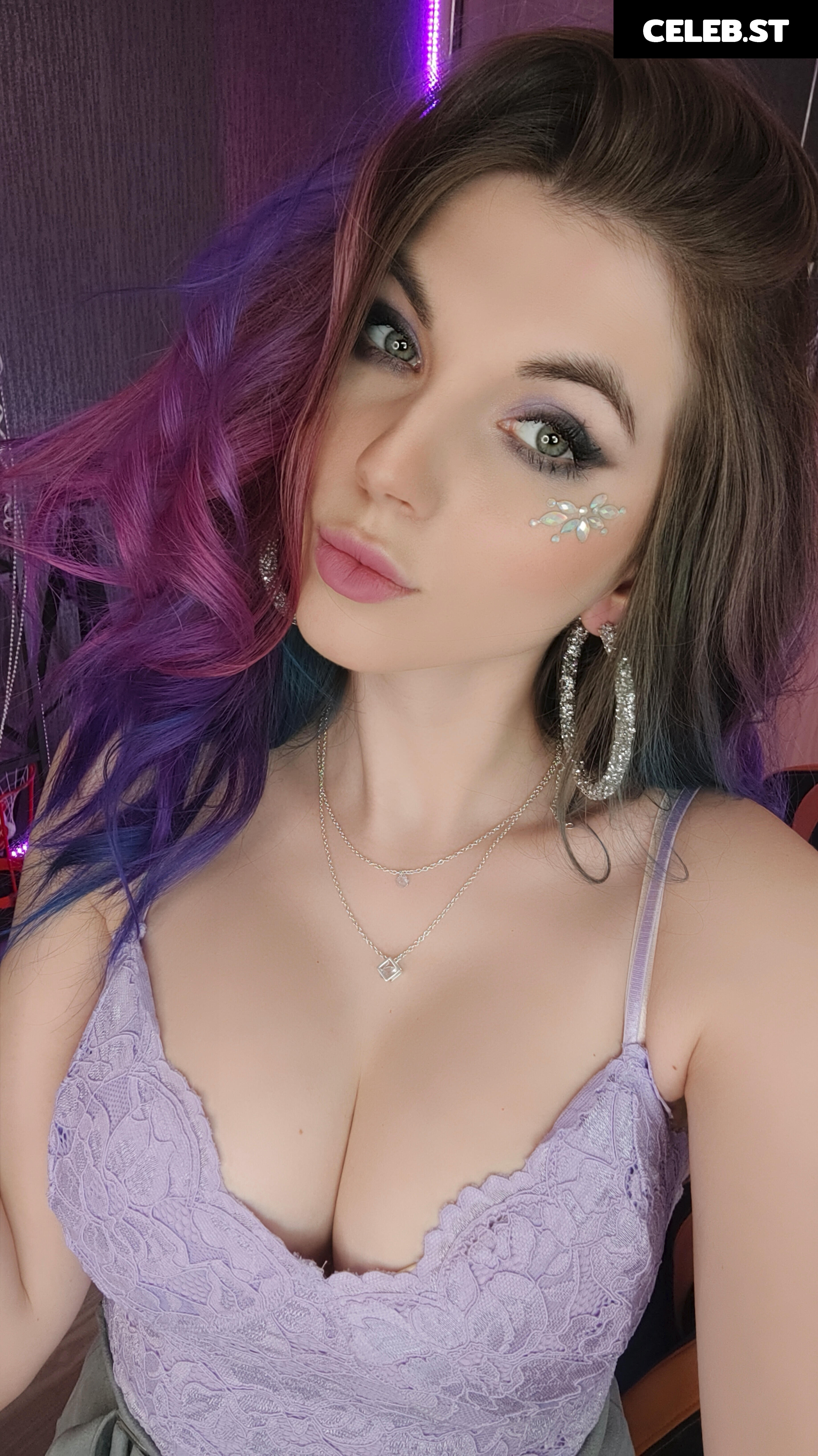 Lipisinkaaa Image 3644103