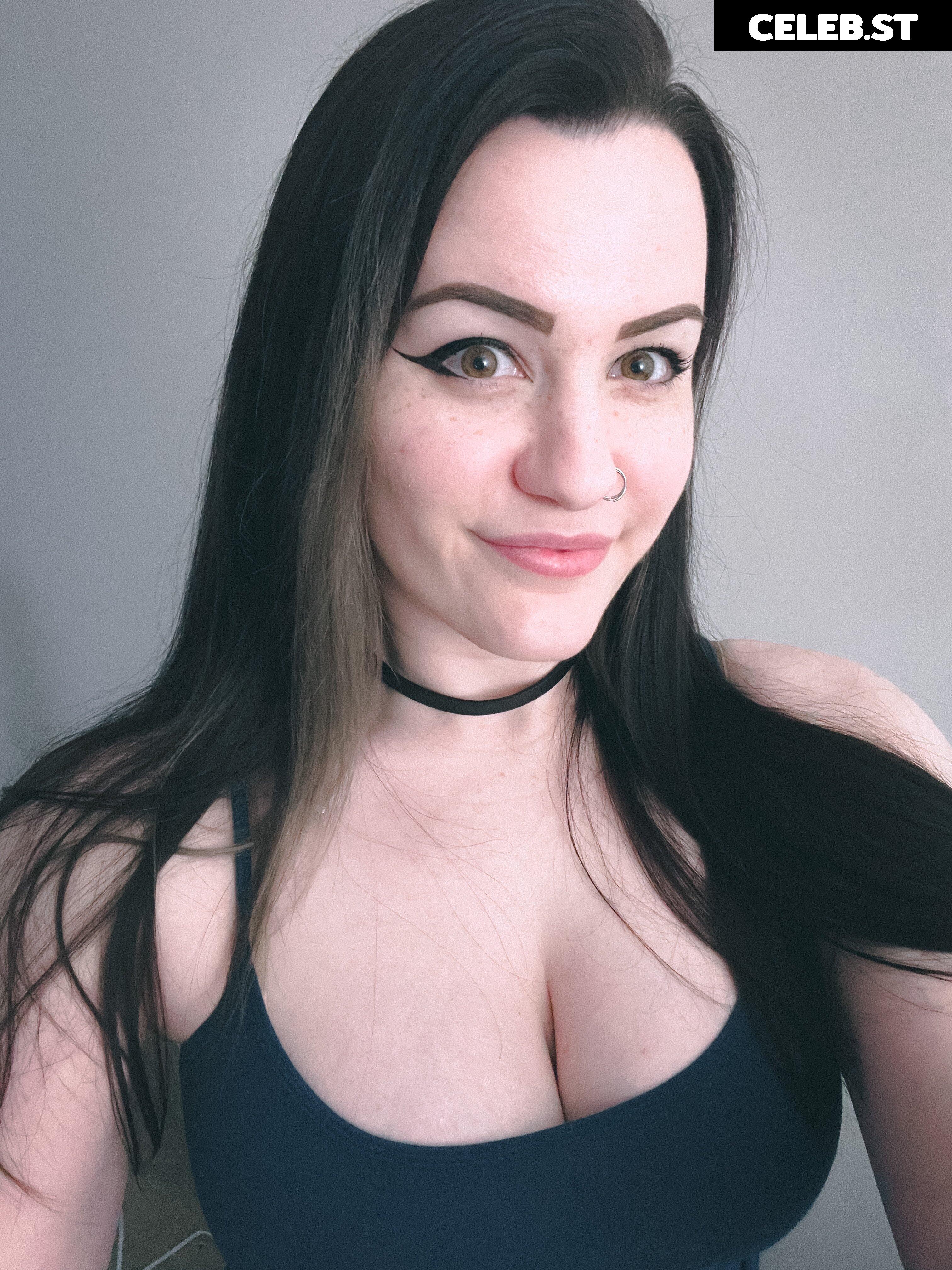 ConcealedBones Image 3641636