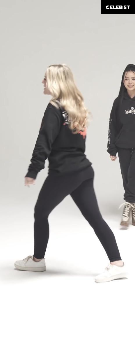 BrookeAB Image 3642895