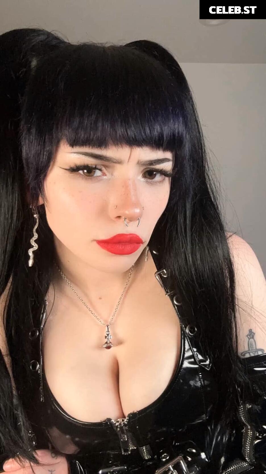 Emma Langevin Image 3642656