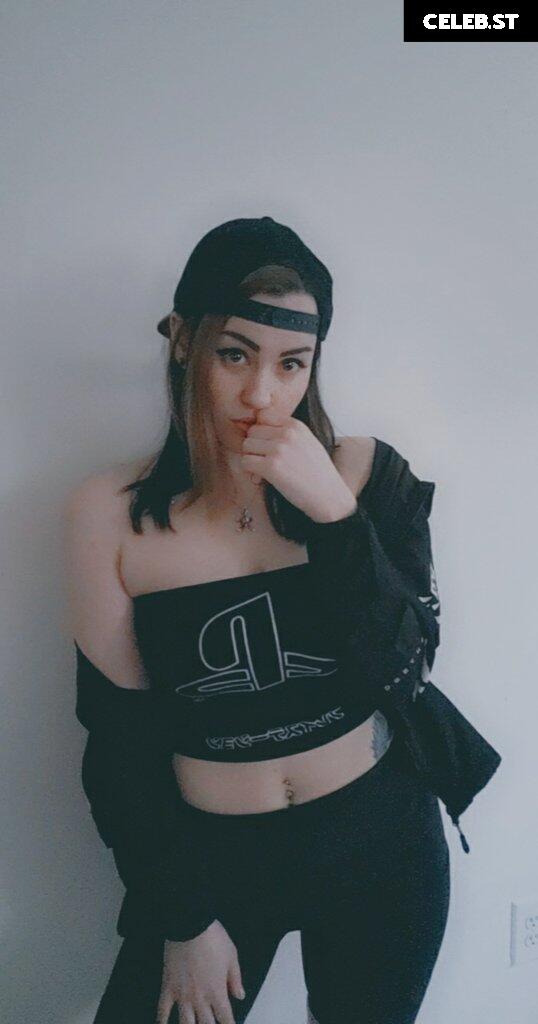 ConcealedBones Image 3642913