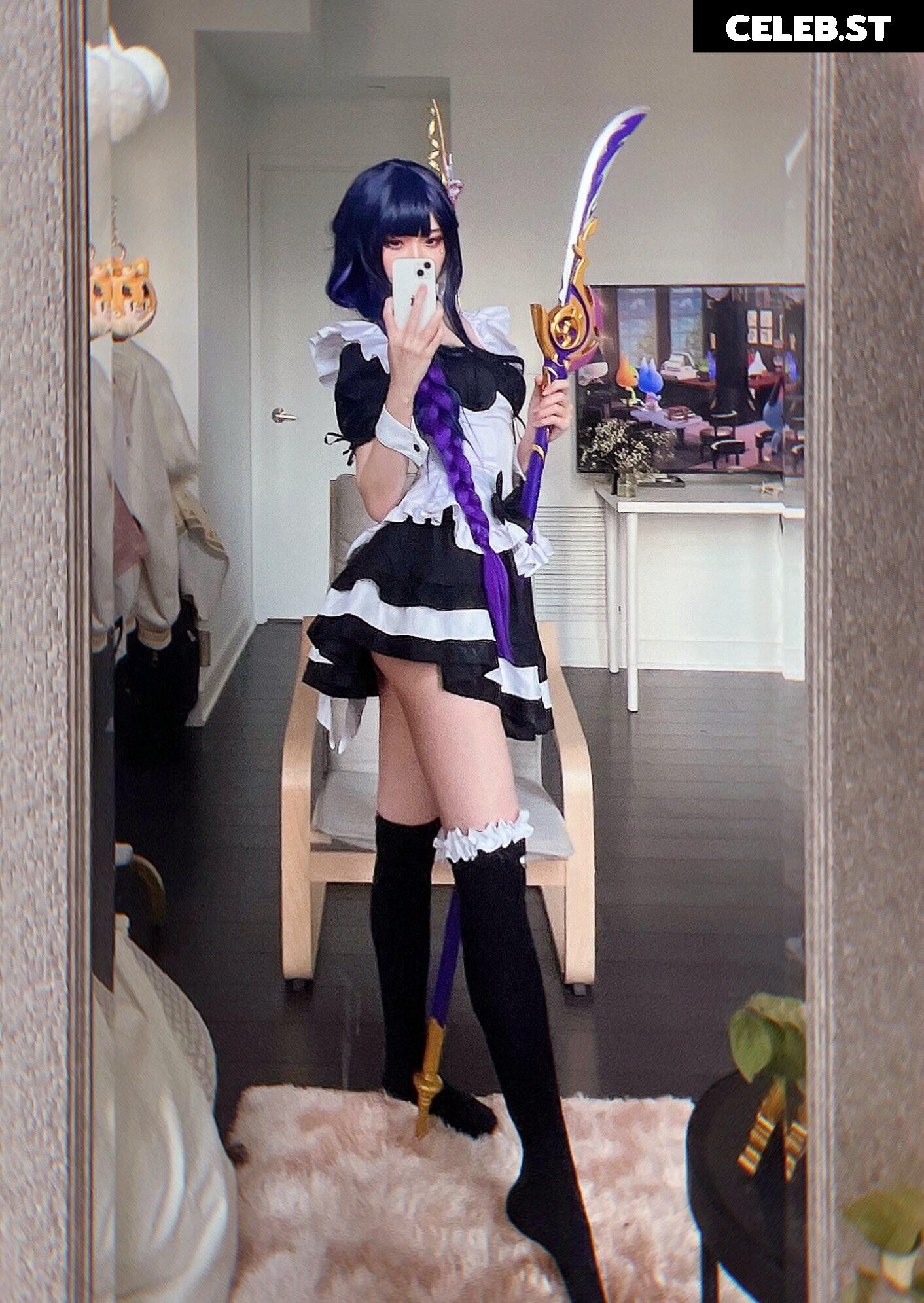 glihttr / fenguiin / Feng Image 3643605