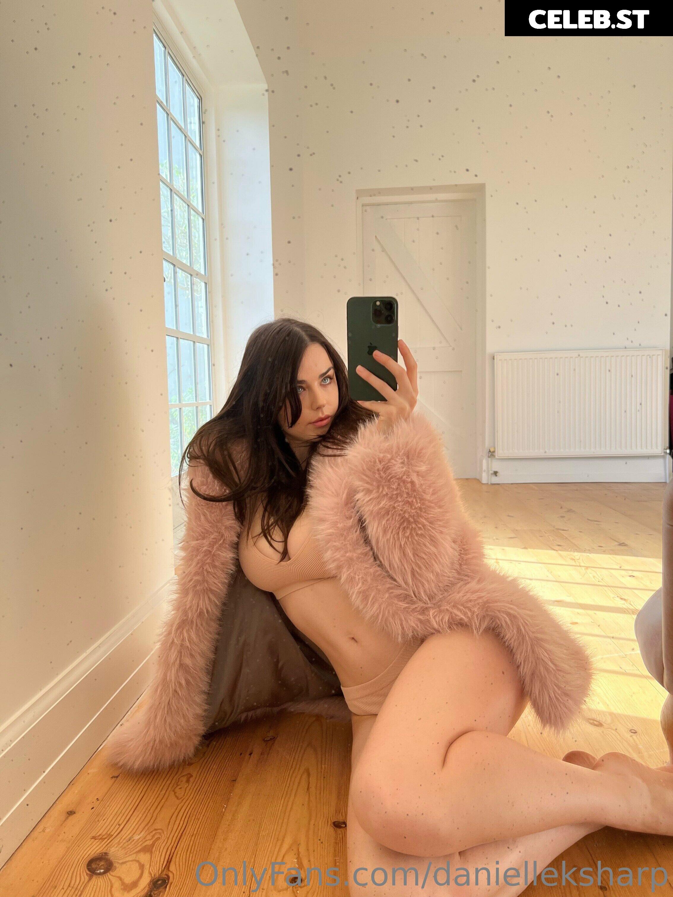 Daniimee aka Danielle Sharp Image 3648676