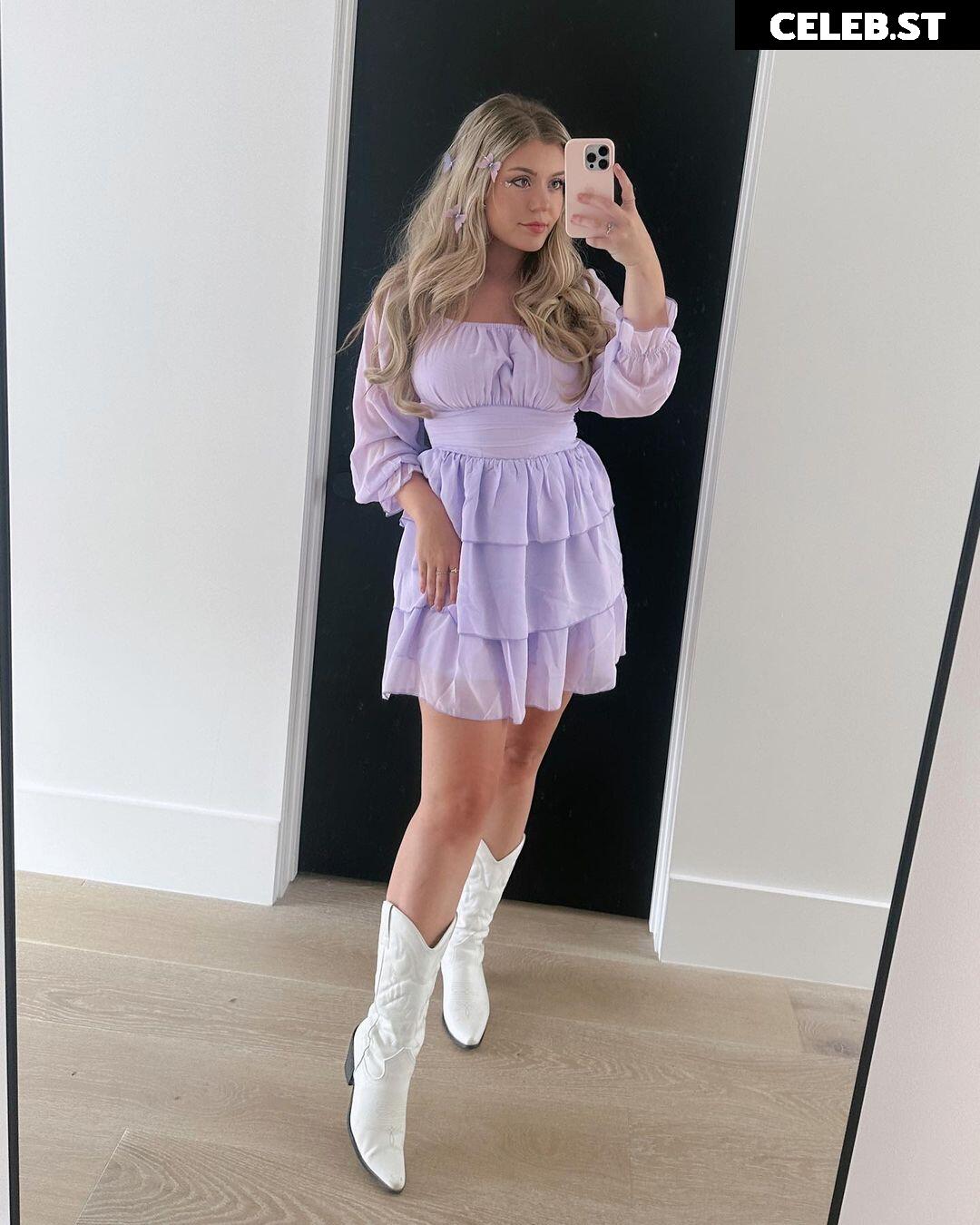 BrookeAB Image 3648068