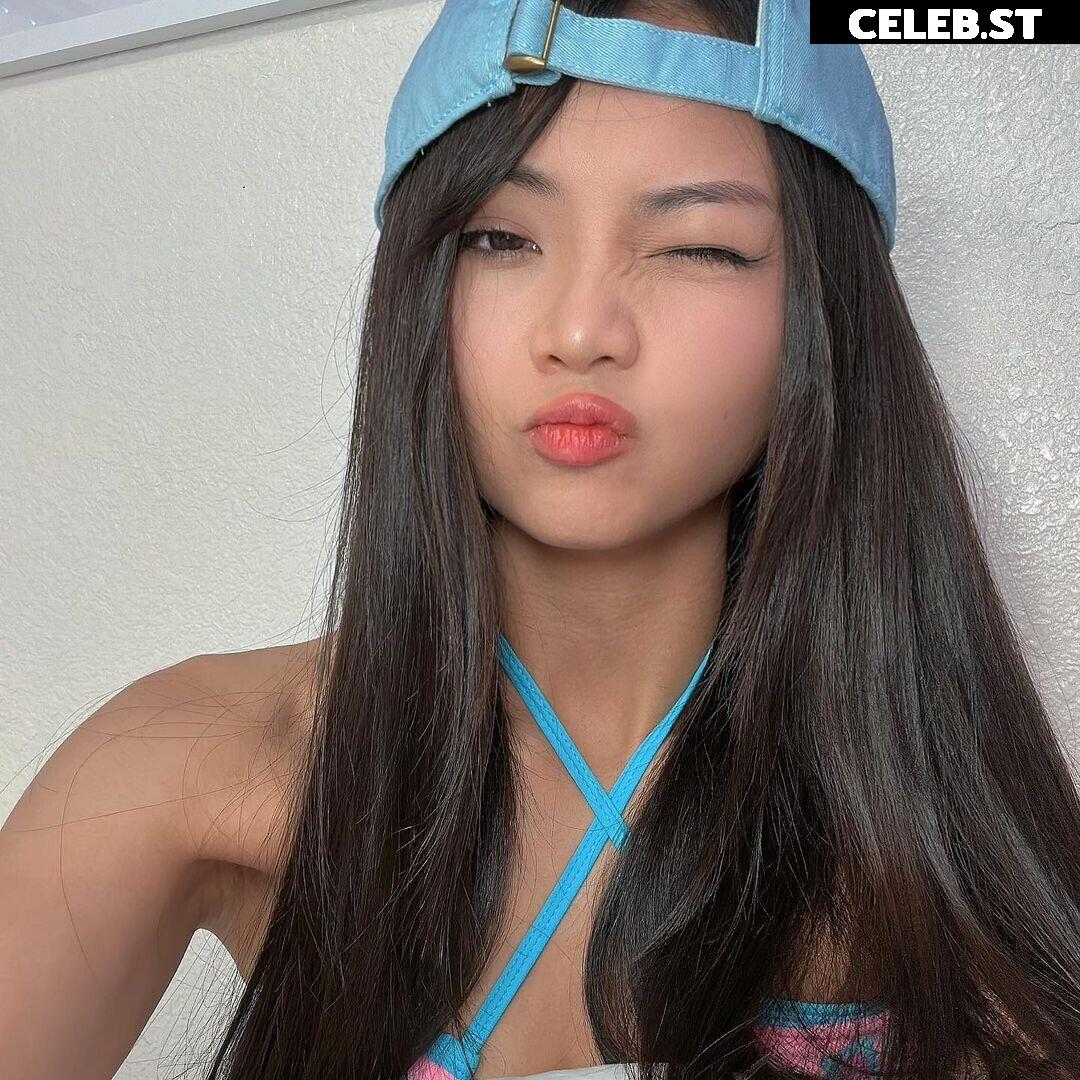 Cindy Phan / Dearcindyphan Image 3648346