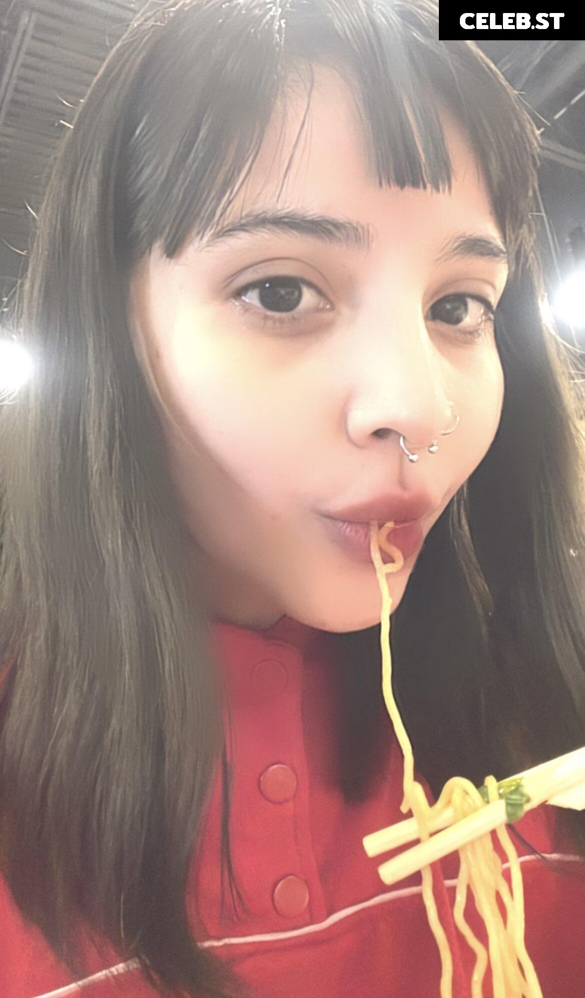 Gigi / Noodlenom (Pokelawls girlfriend) Image 3648335