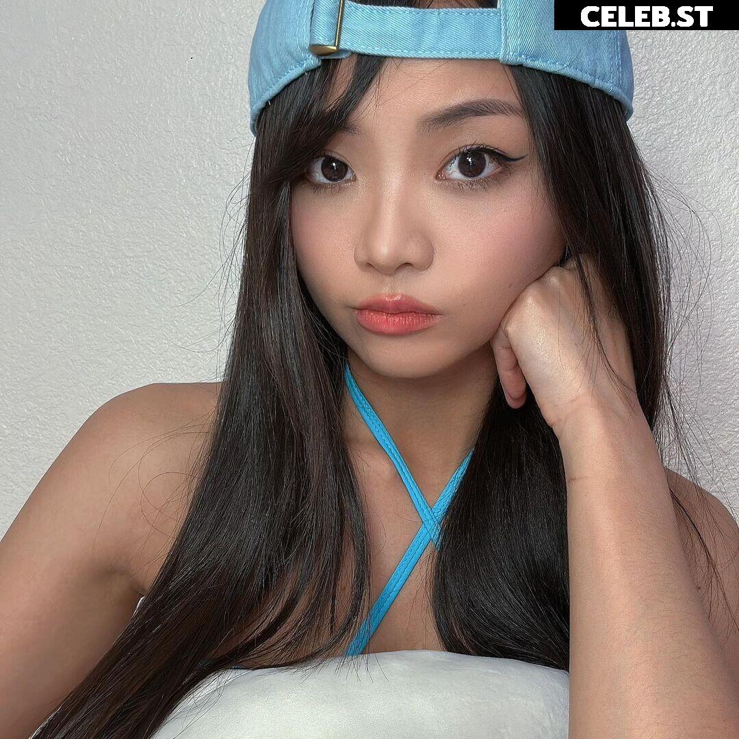 Cindy Phan / Dearcindyphan Image 3648206