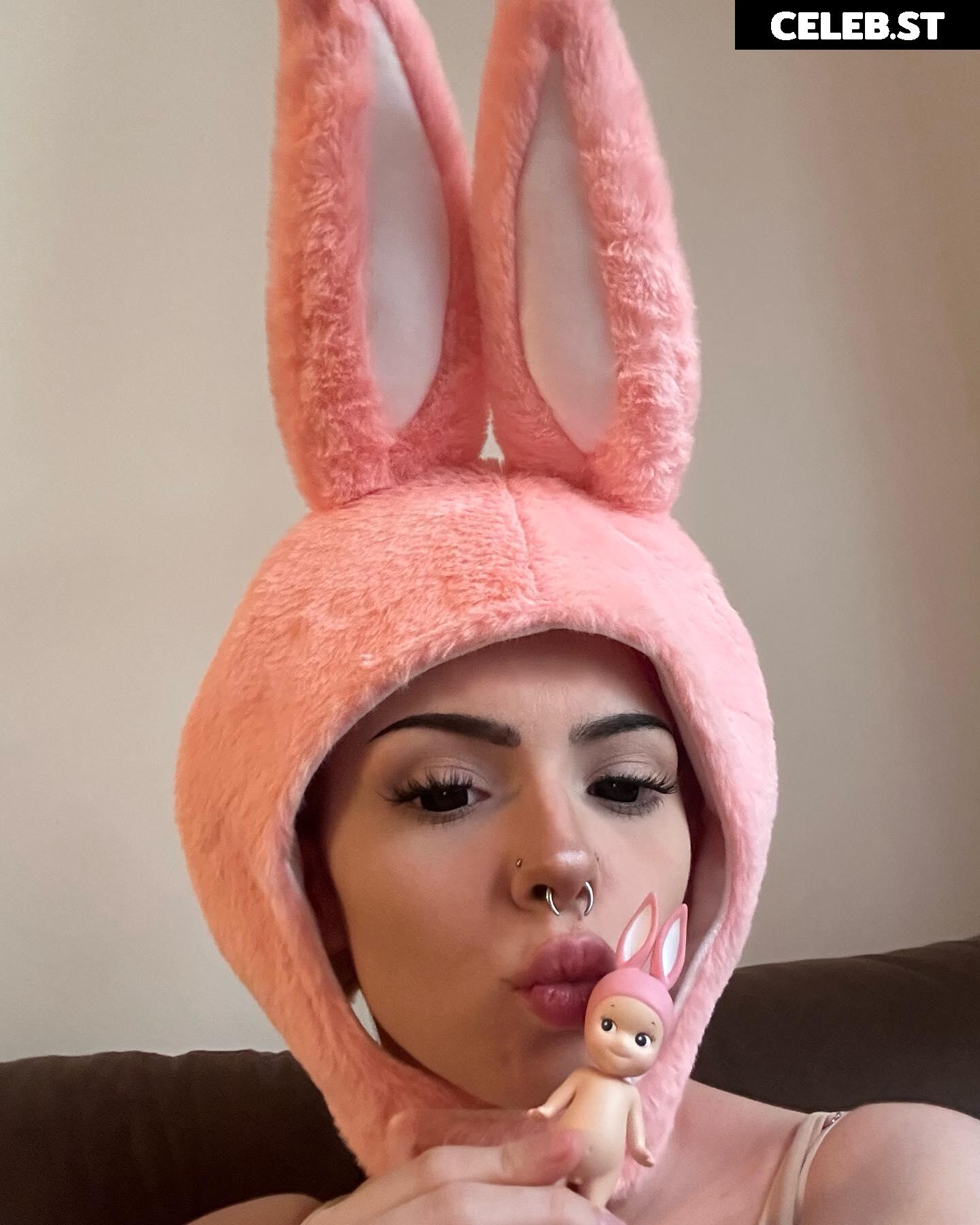 Emma Langevin Image 3635517