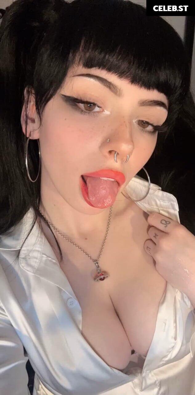 Emma Langevin Image 3639848