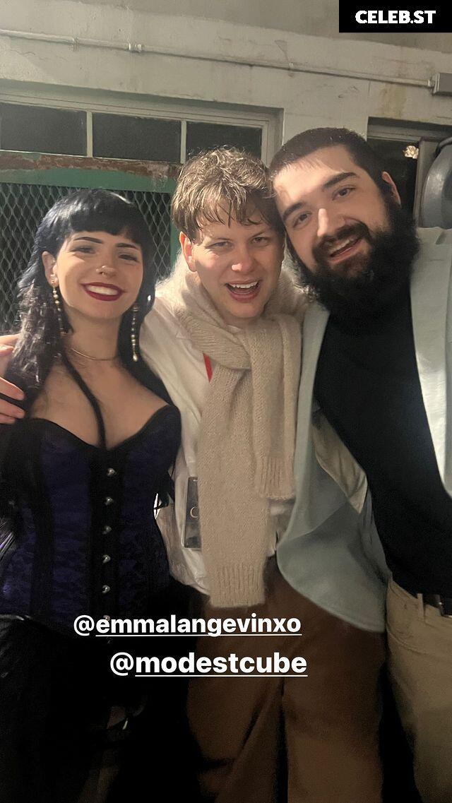 Emma Langevin Image 3638548