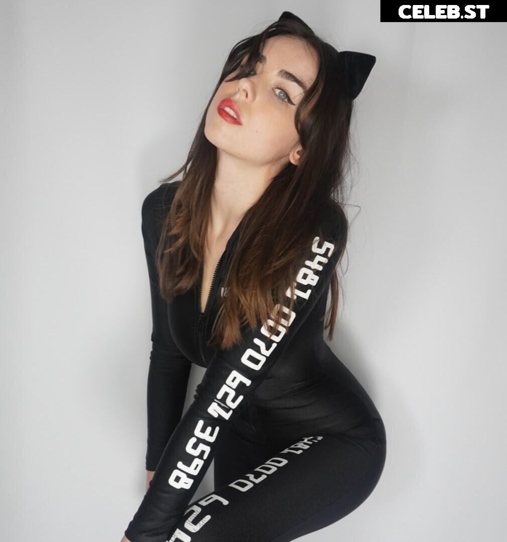 Daniimee aka Danielle Sharp Image 3626769