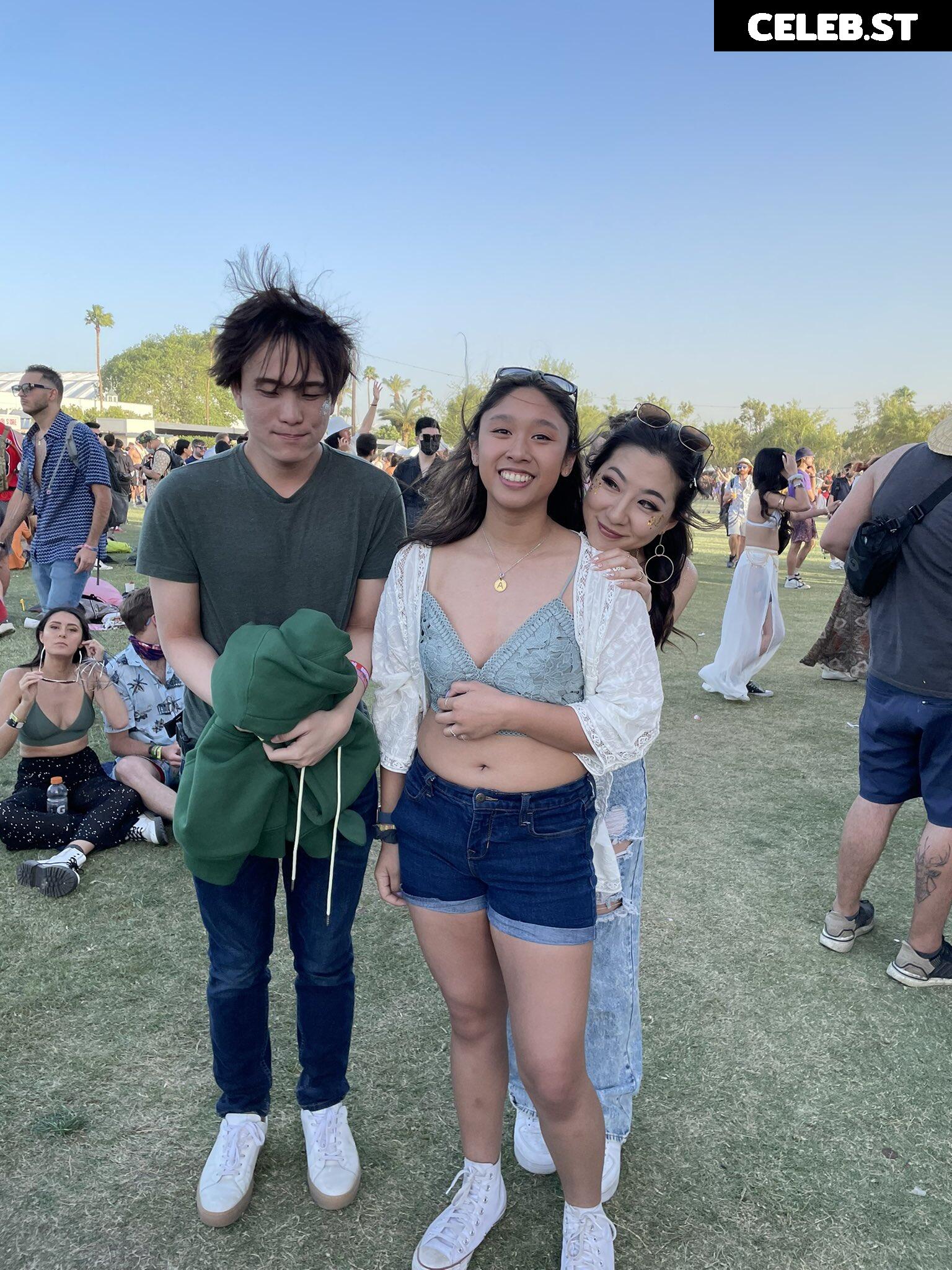 Fuslie (Leslie) Image 3621404