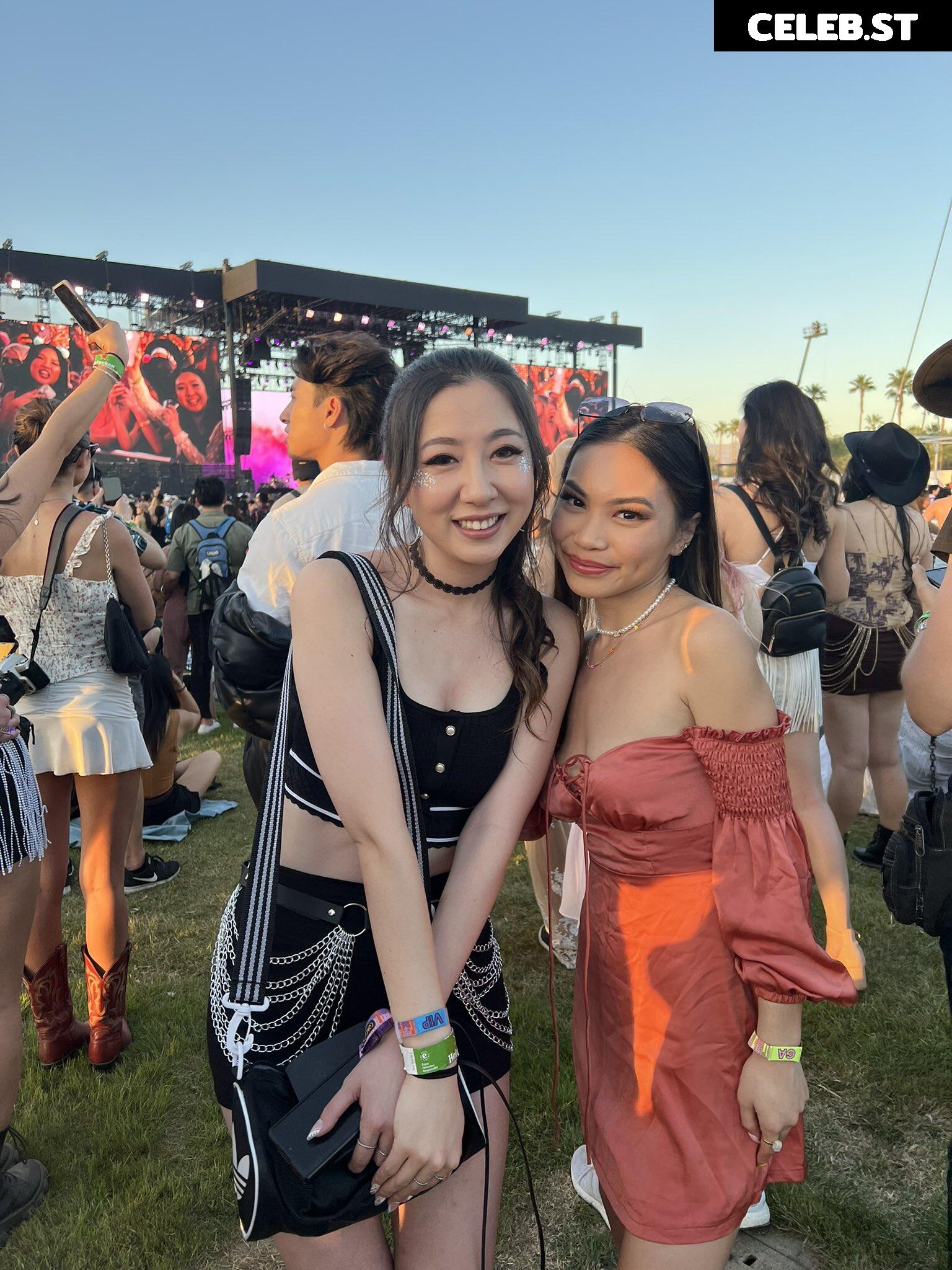 Fuslie (Leslie) Image 3621351