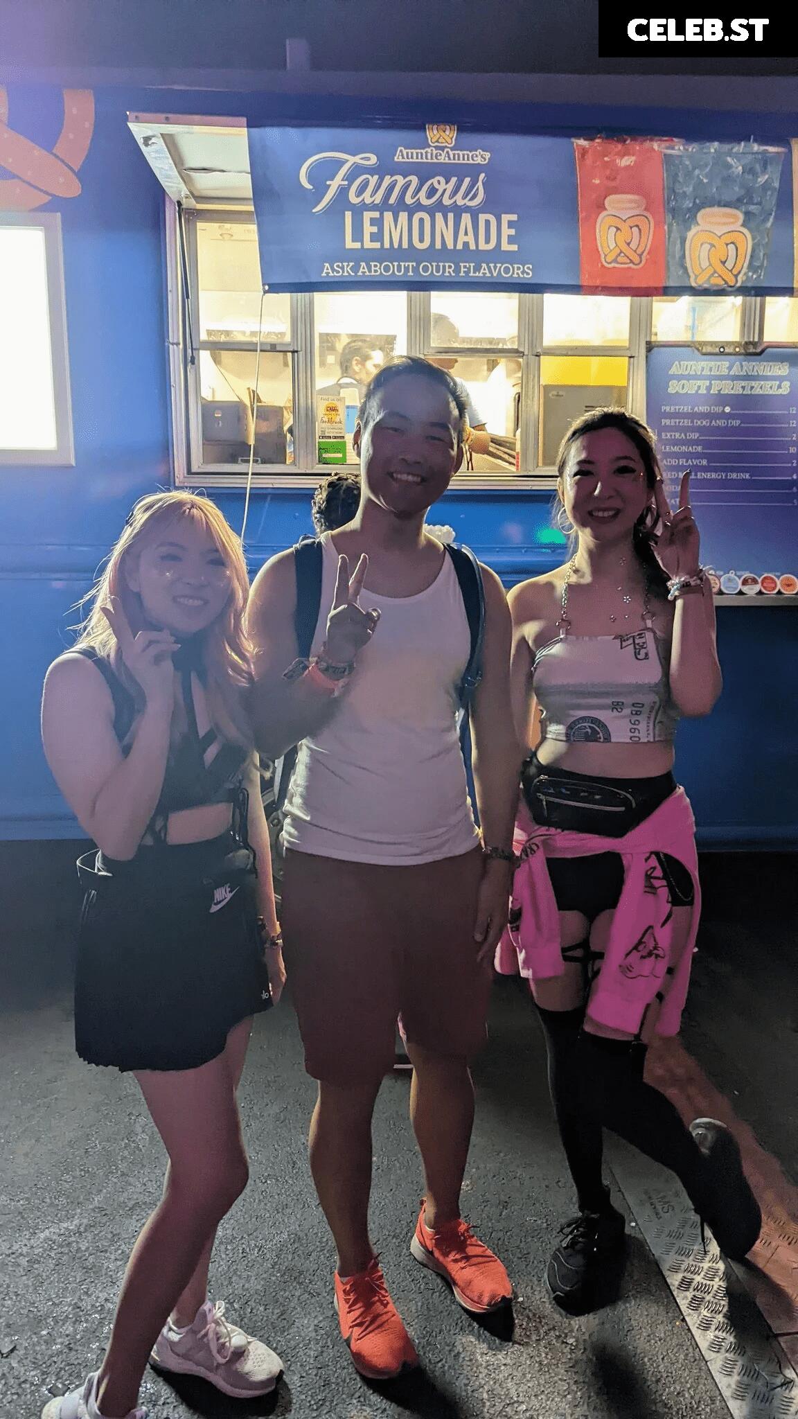 Fuslie (Leslie) Image 3623885