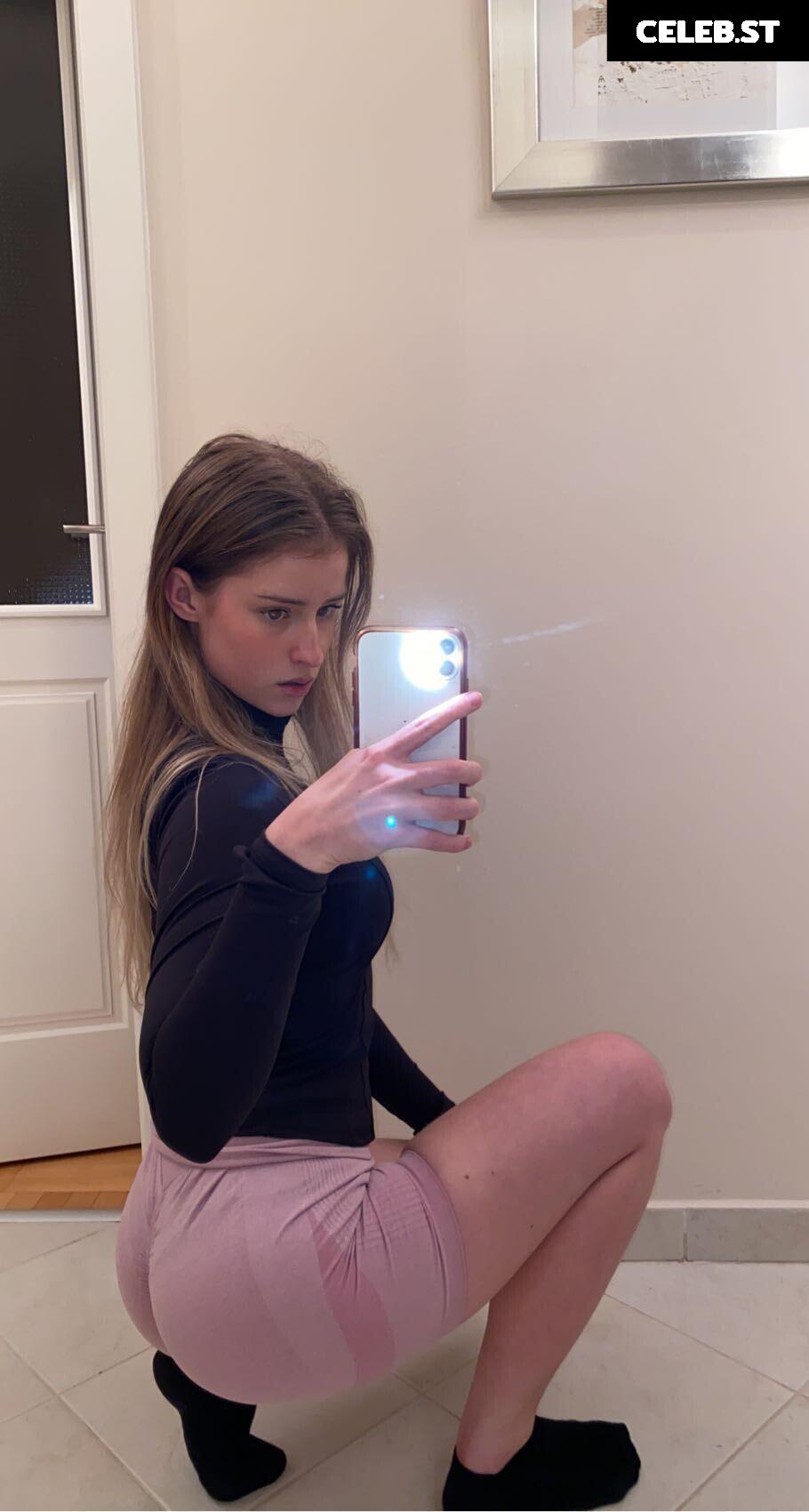 Mira.004 Image 3615770