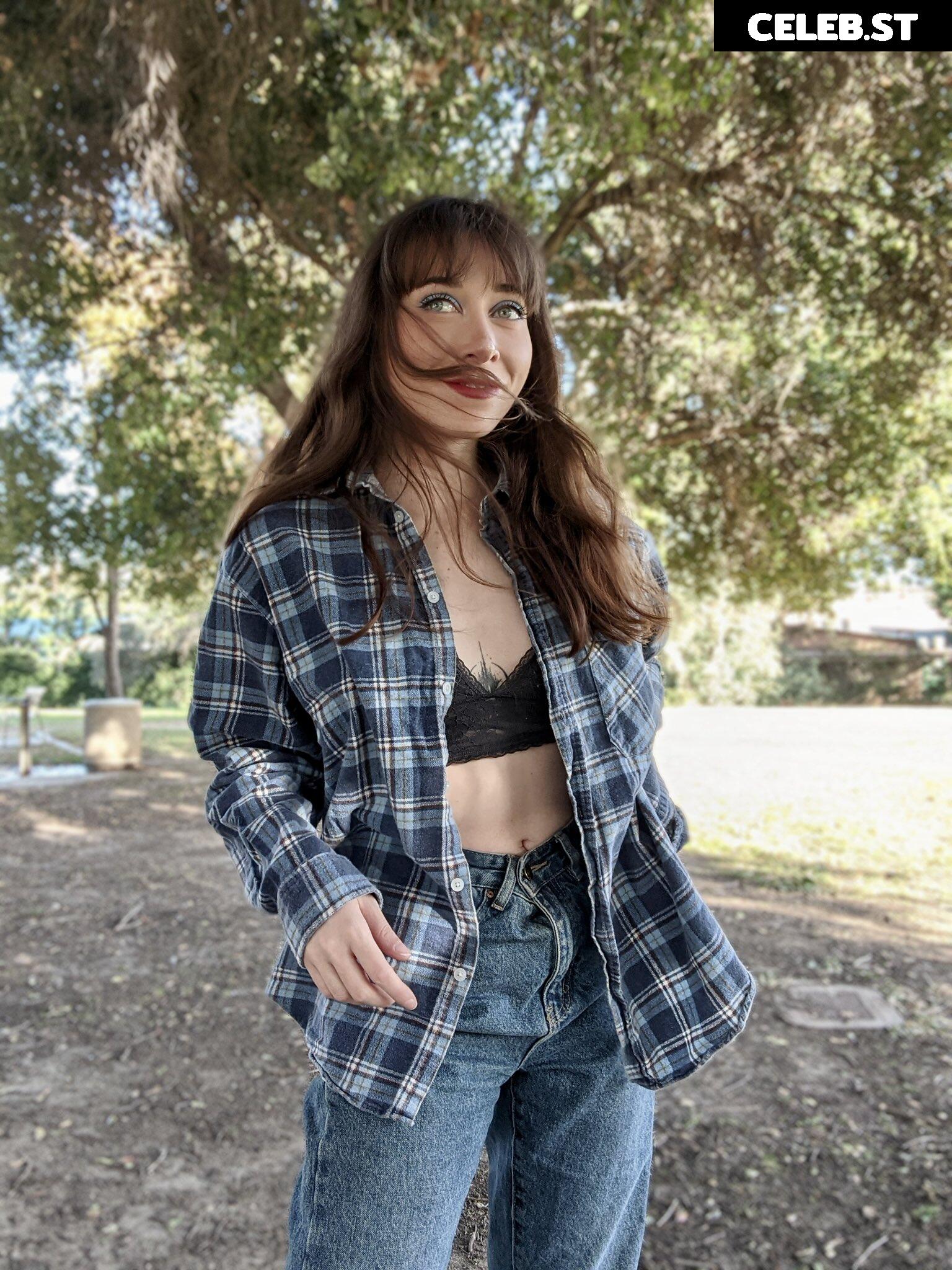 Ayytrae / Angelica Trae Image 3611461