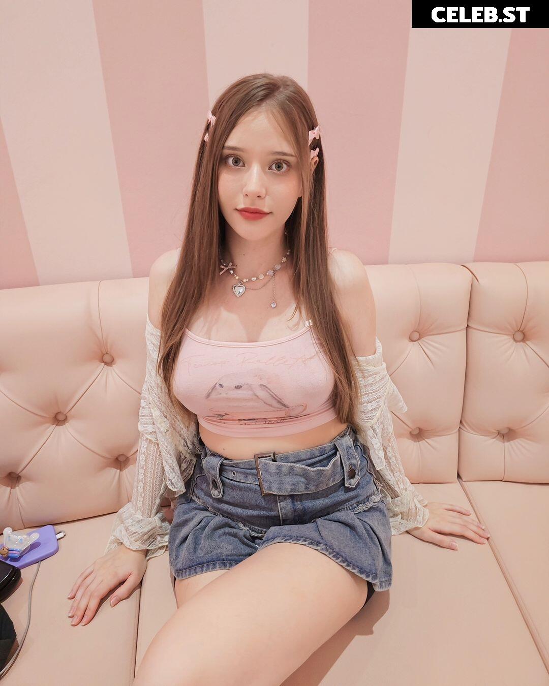 Lyasyaa Image 3611321