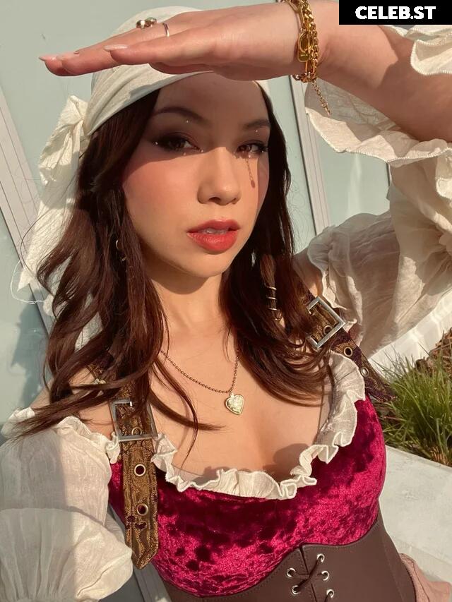 Jodi | QuarterJade Image 3611979