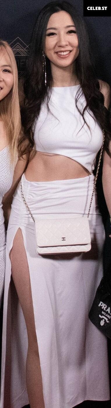 Fuslie (Leslie) Image 3619988