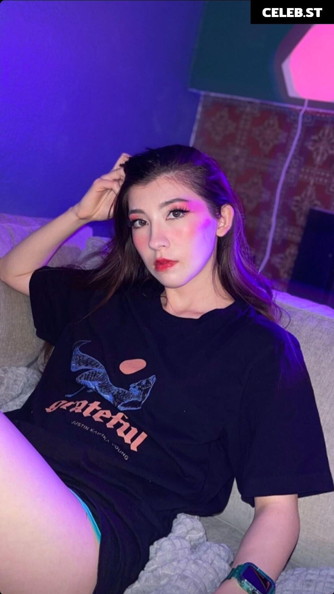 Kaisa / Kaisastreams Image 3618835