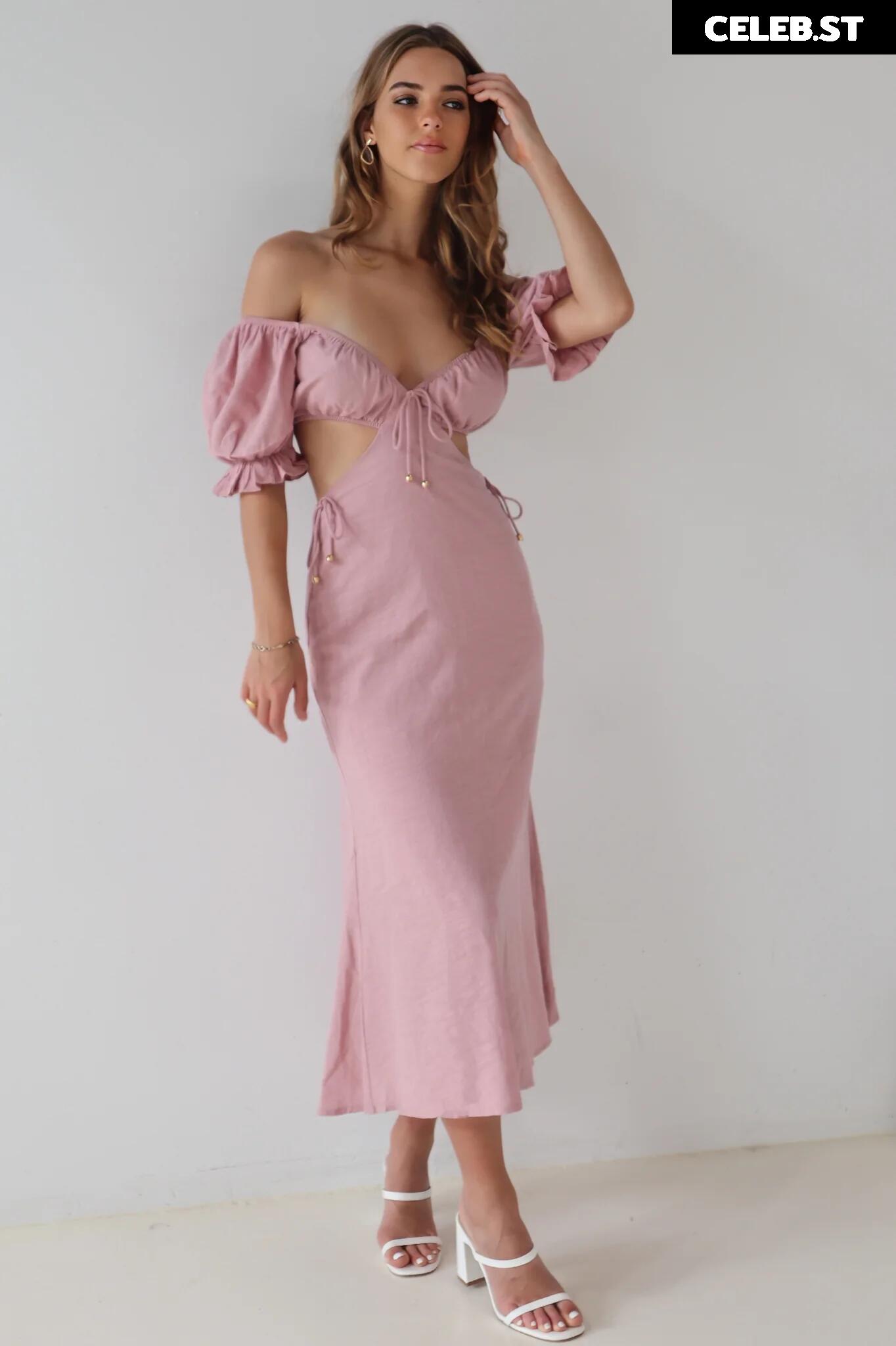 Emily Feld - emily.feld Image 3605113