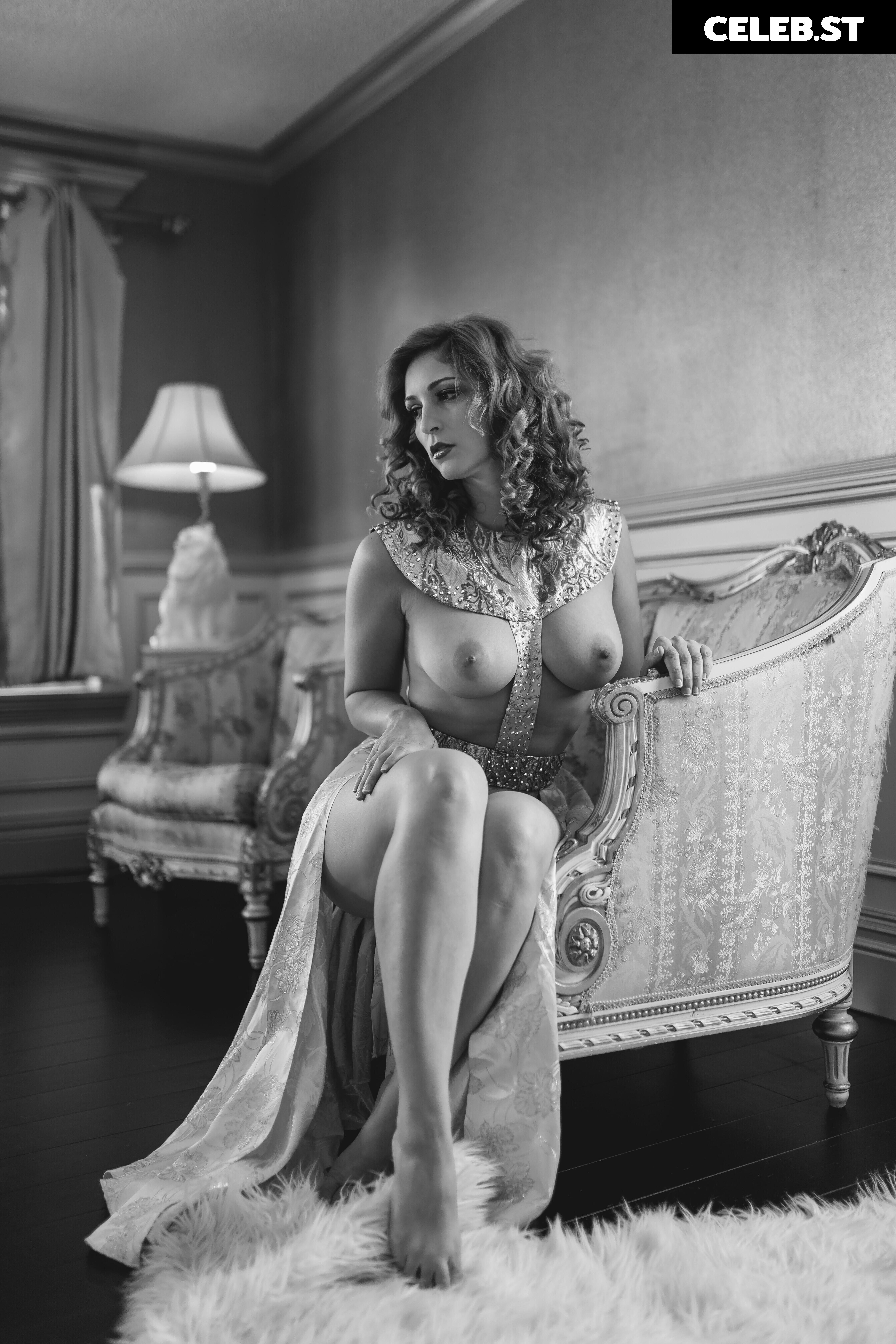 Carlotta Champagne Image 3795575