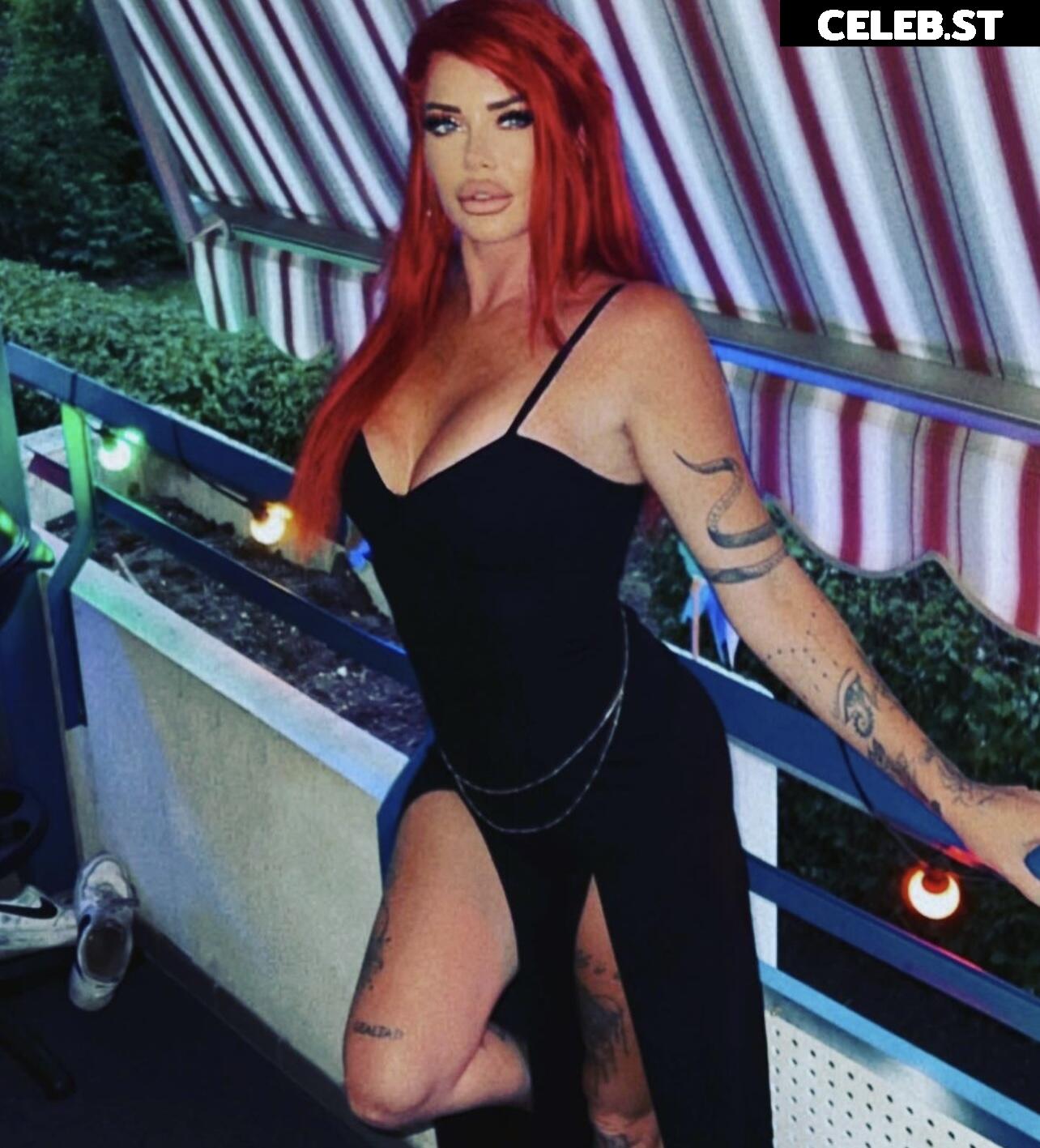 Redlook2 Image 379453