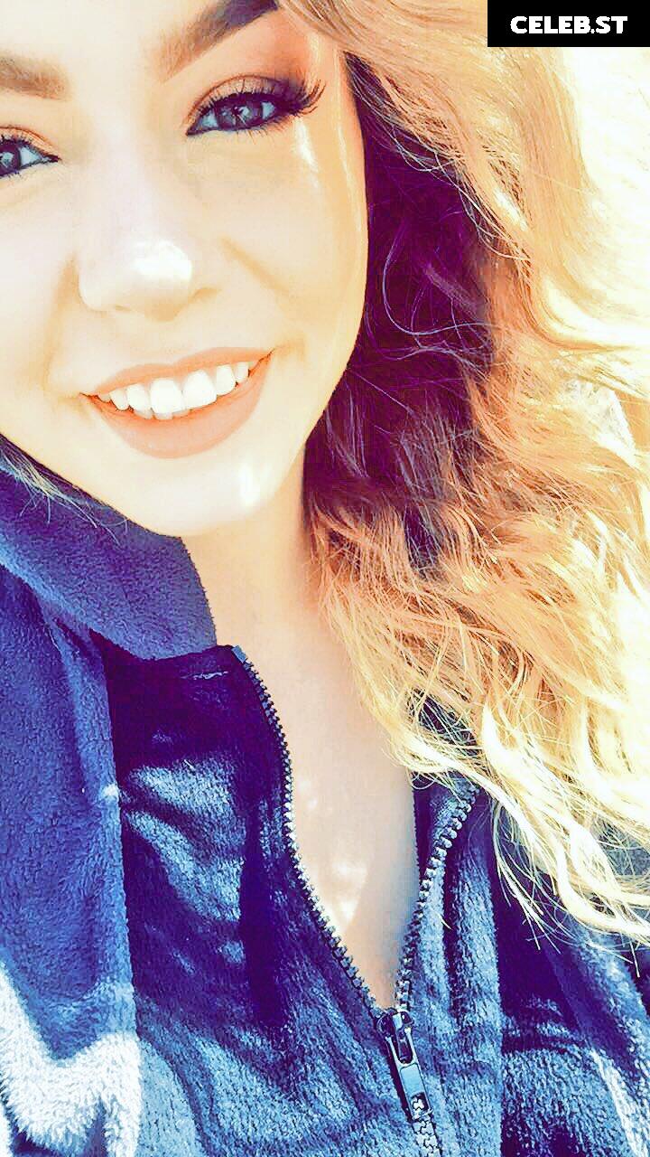 Alex Blake Image 3791353