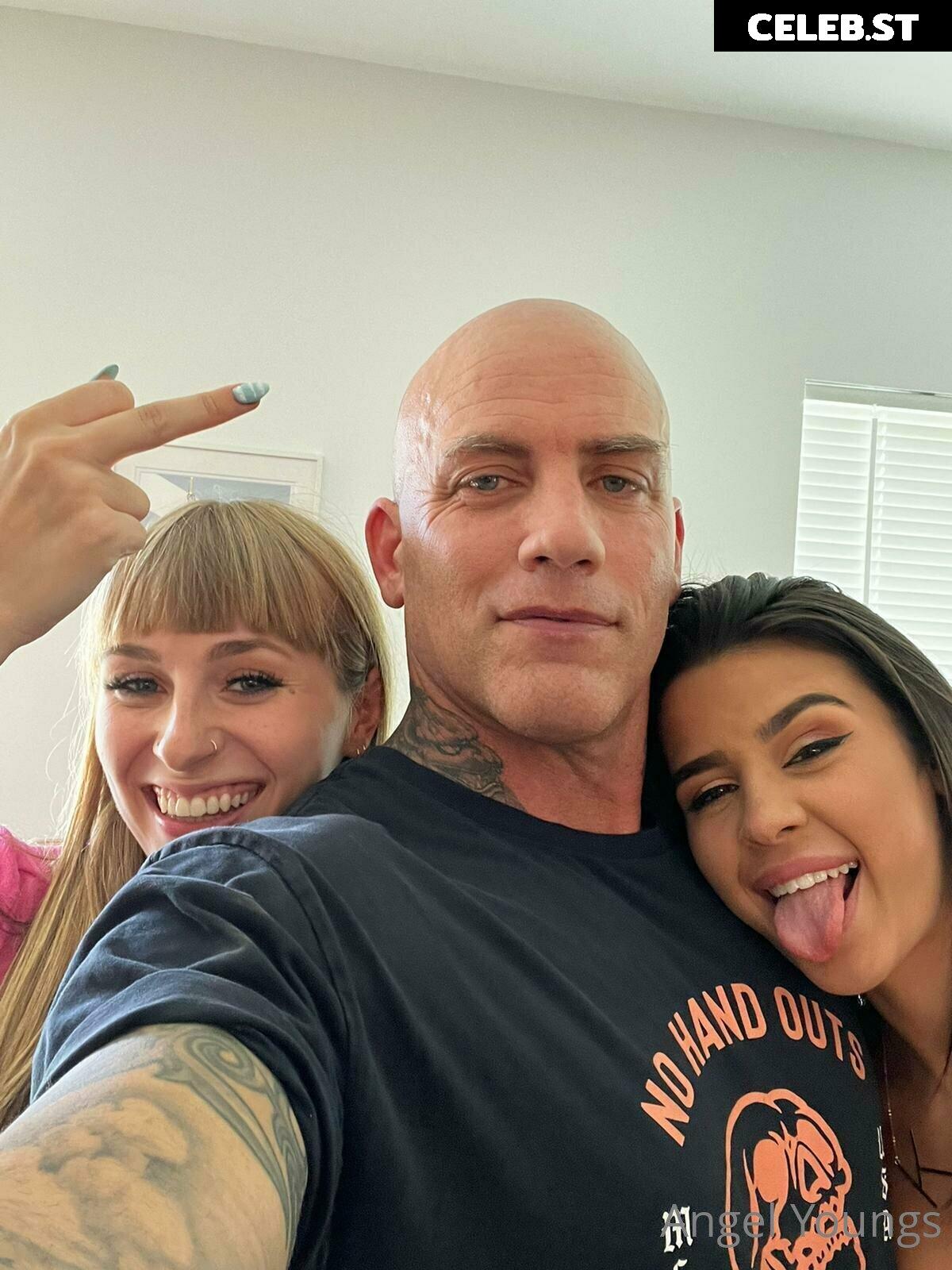 Angel Youngs / angelyoungsxxx Image 3799131