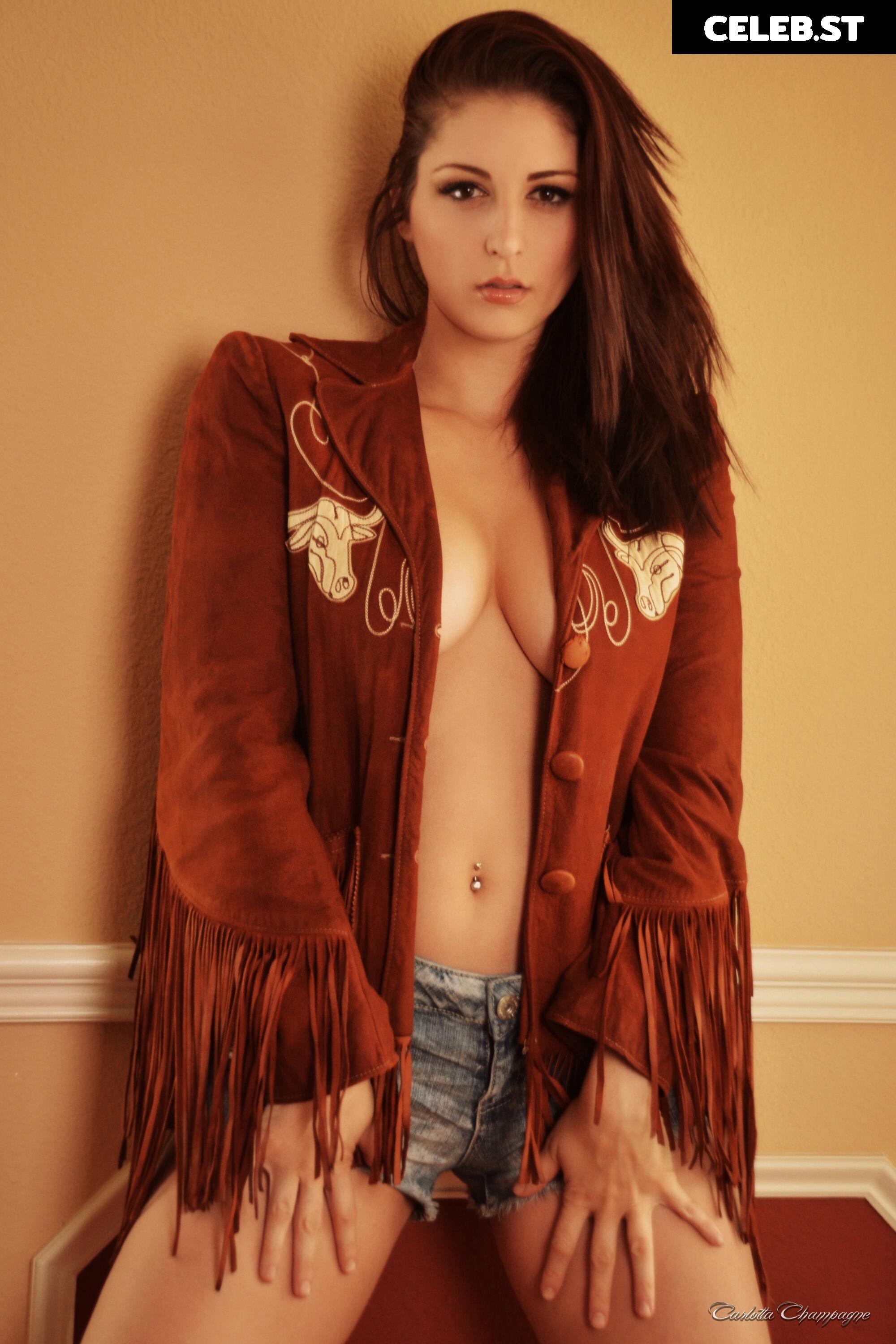 Carlotta Champagne Image 3781764